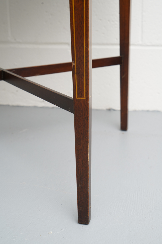 Pair of Vintage Federal Style End Tables