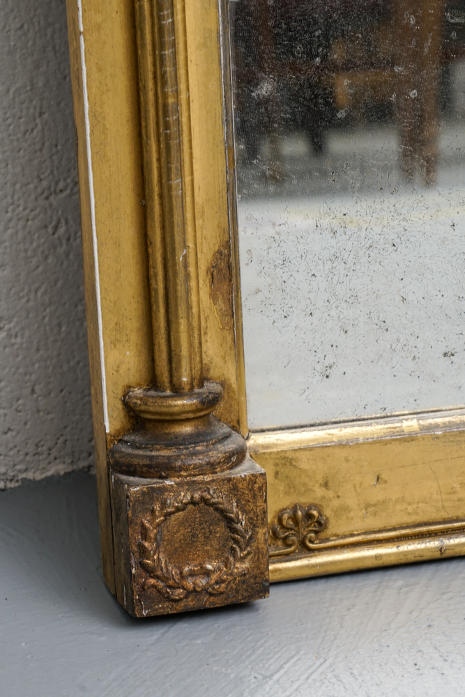 Antique Federal Gilt Wood Trumeau Mirror