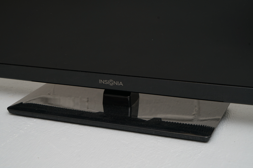 Insignia 32" LED Television