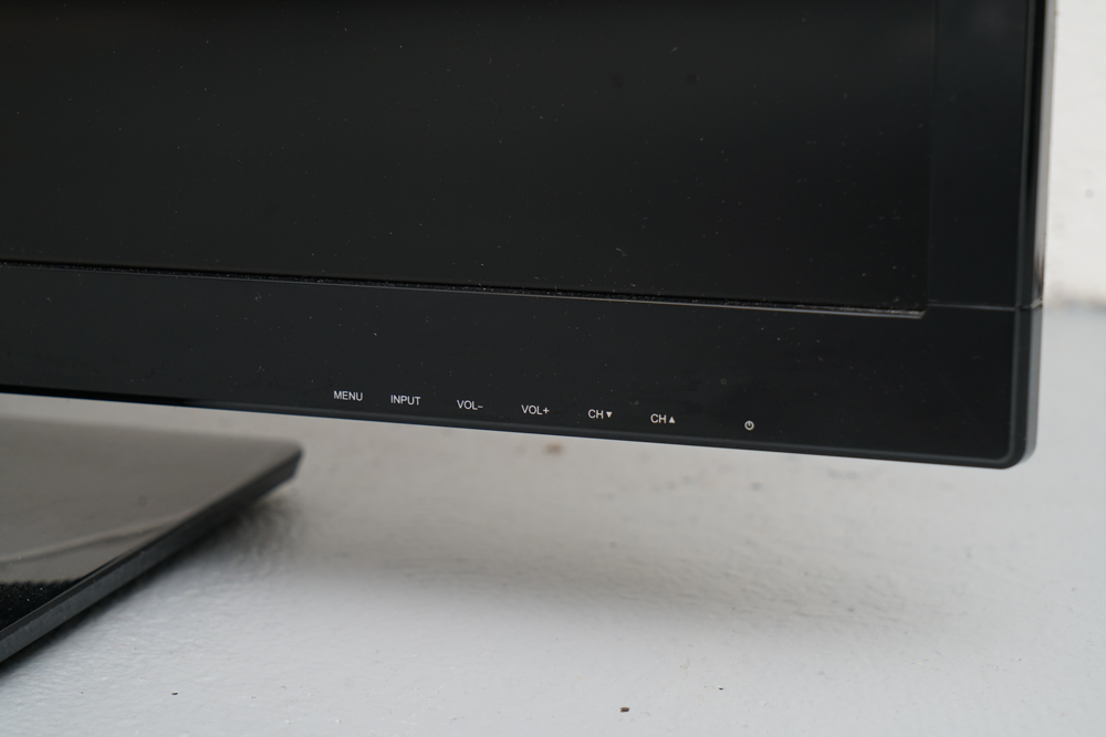 Insignia 32" LED Television