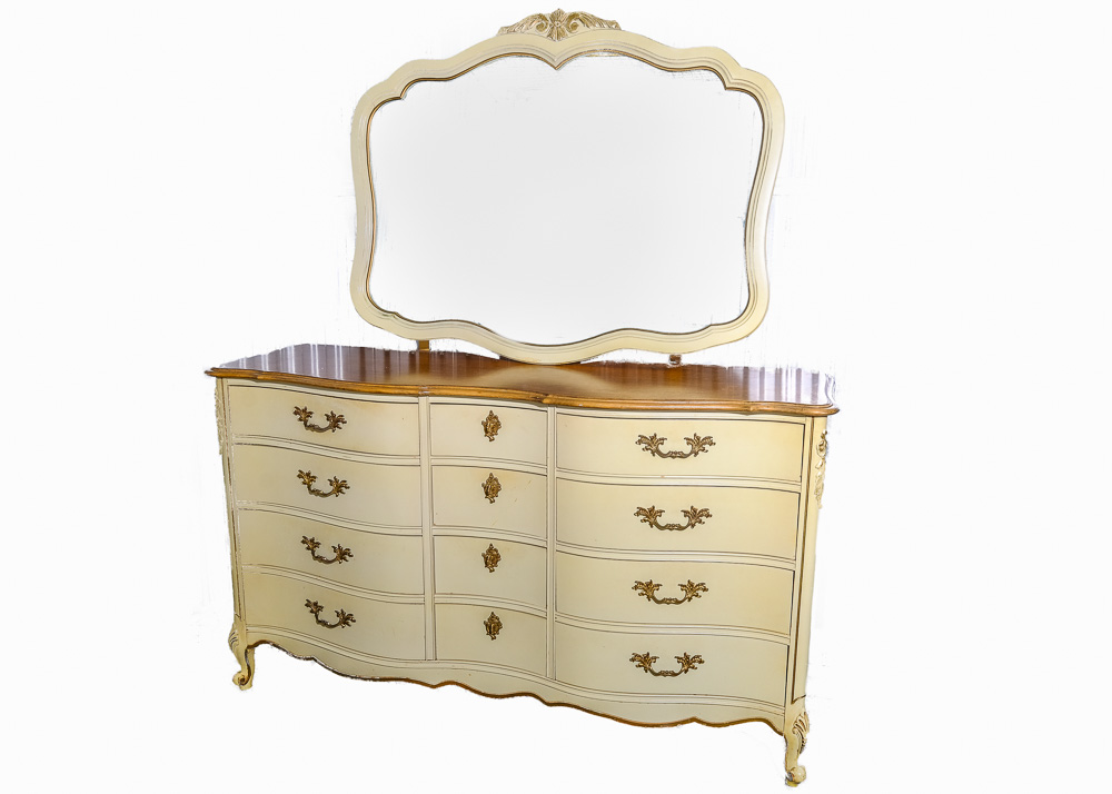 Vintage French Provincial Style Dresser with Mirror | EBTH