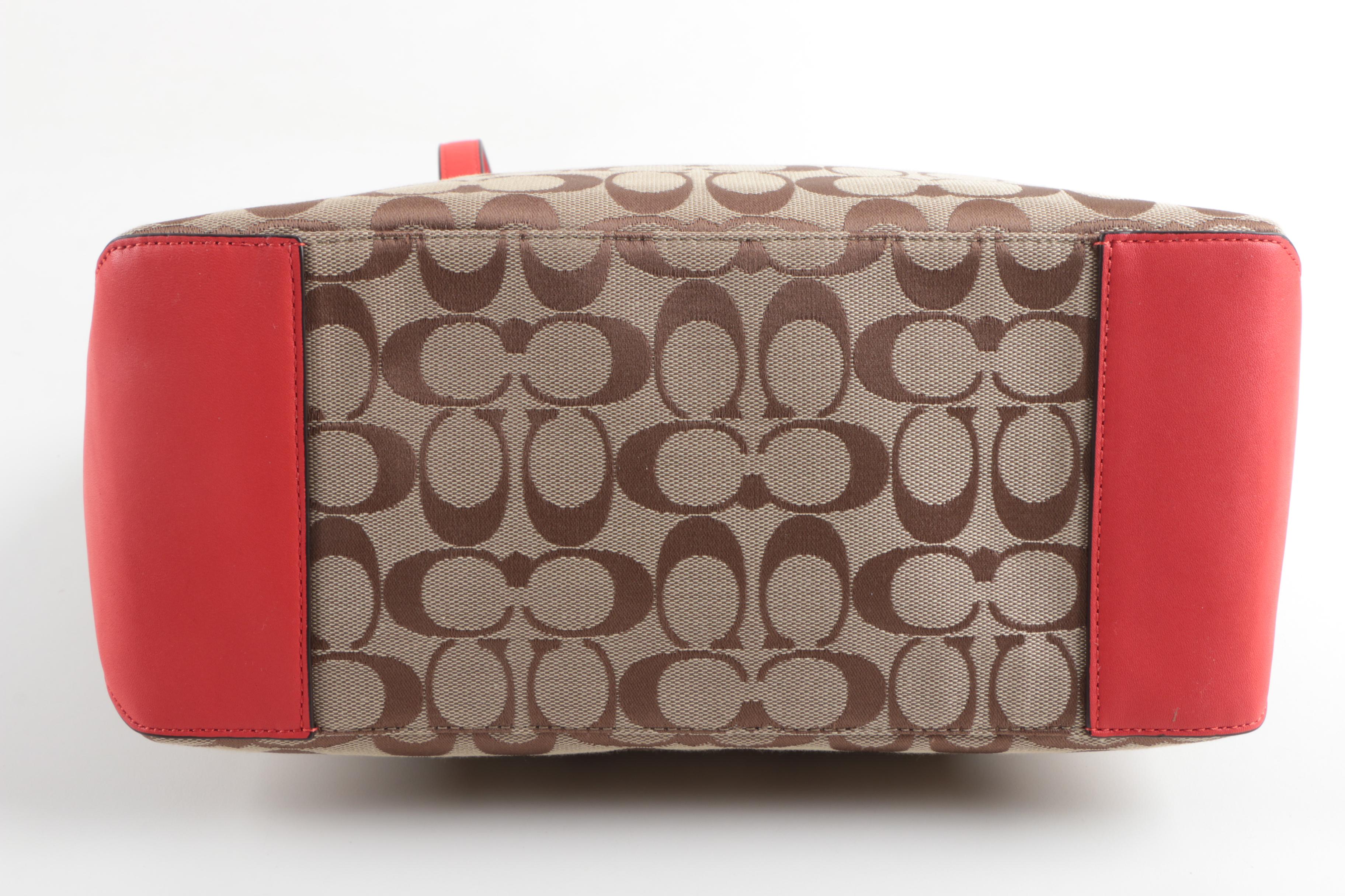 Coach Signature Canvas Tote