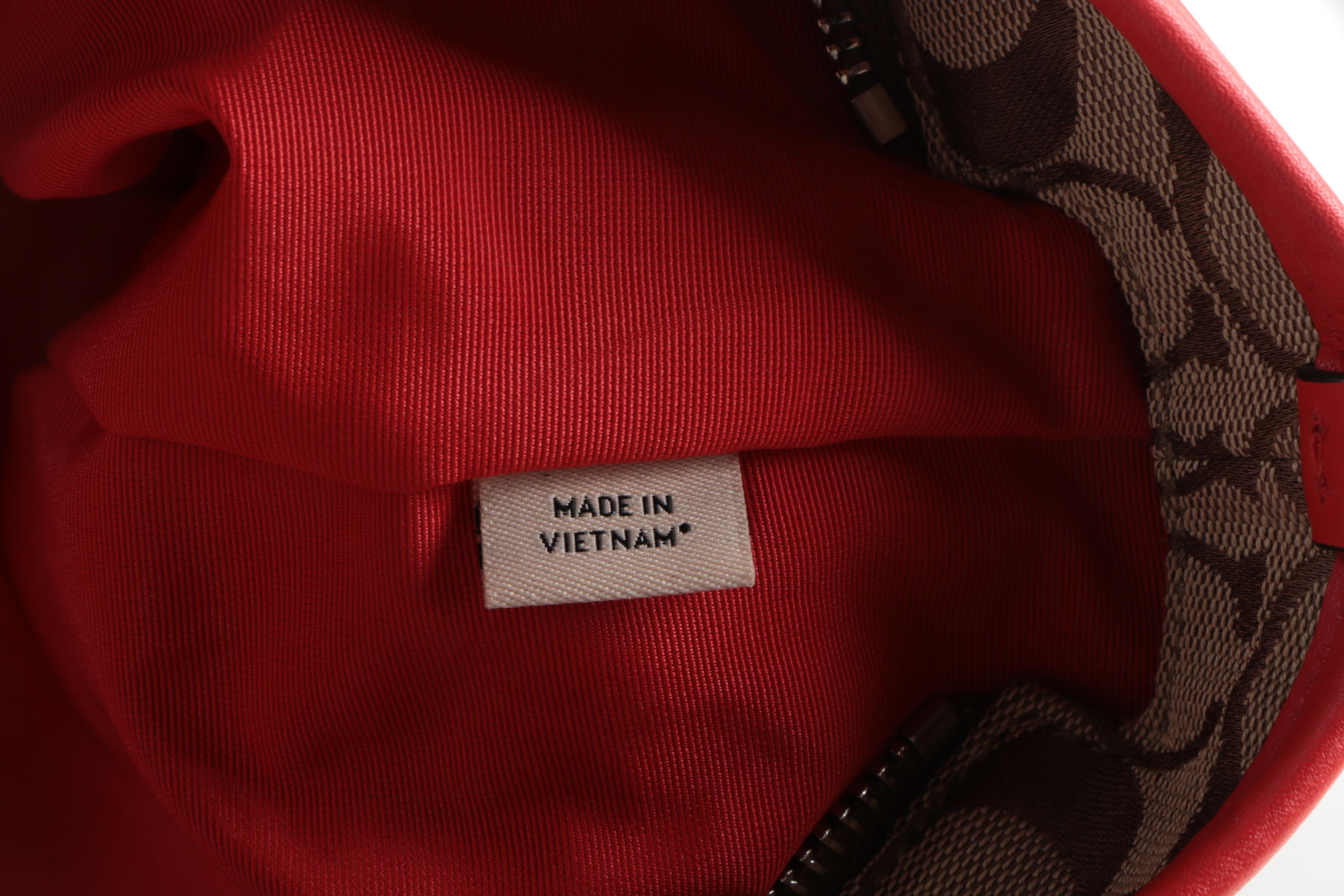 Coach Signature Canvas Tote