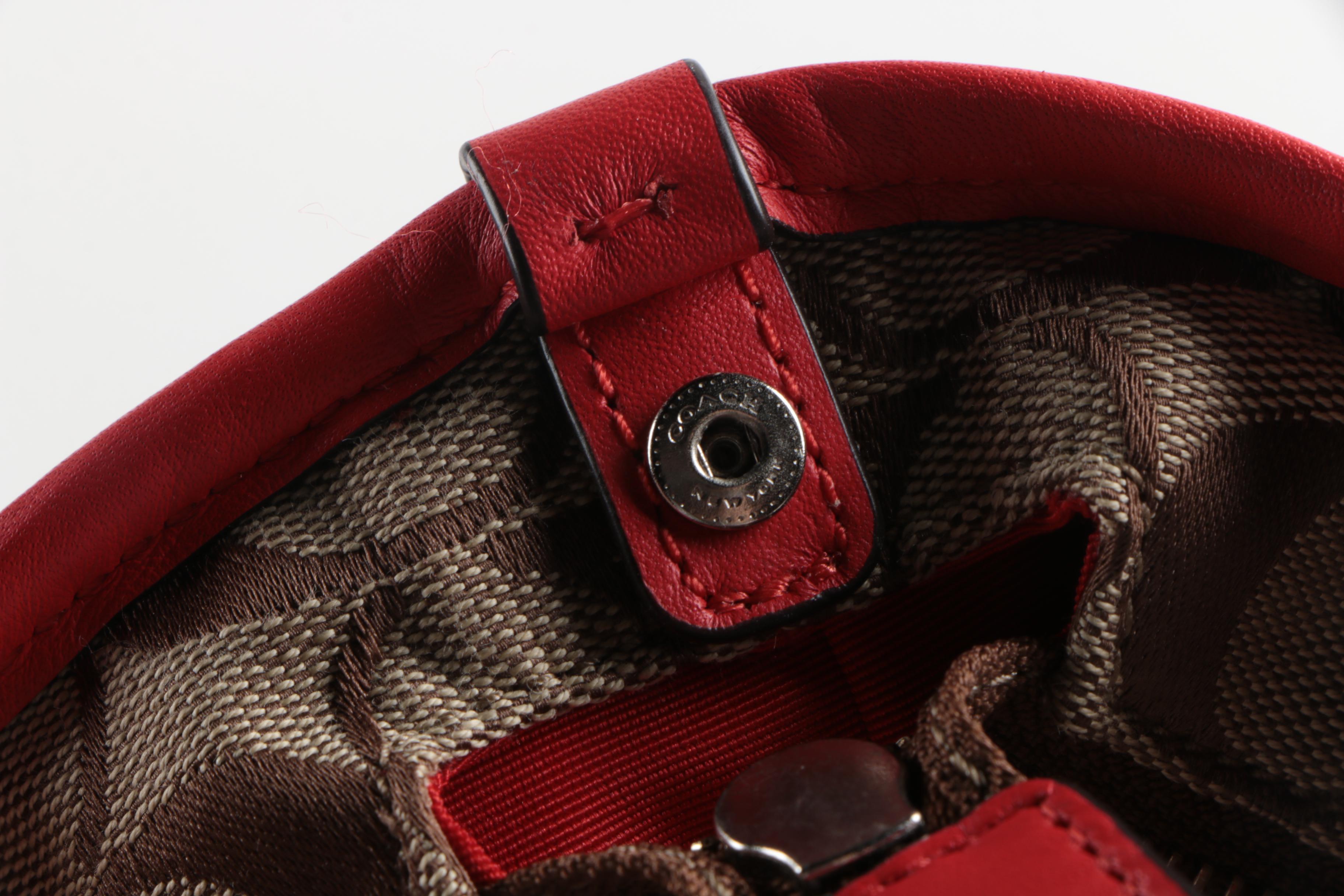 Coach Signature Canvas Tote