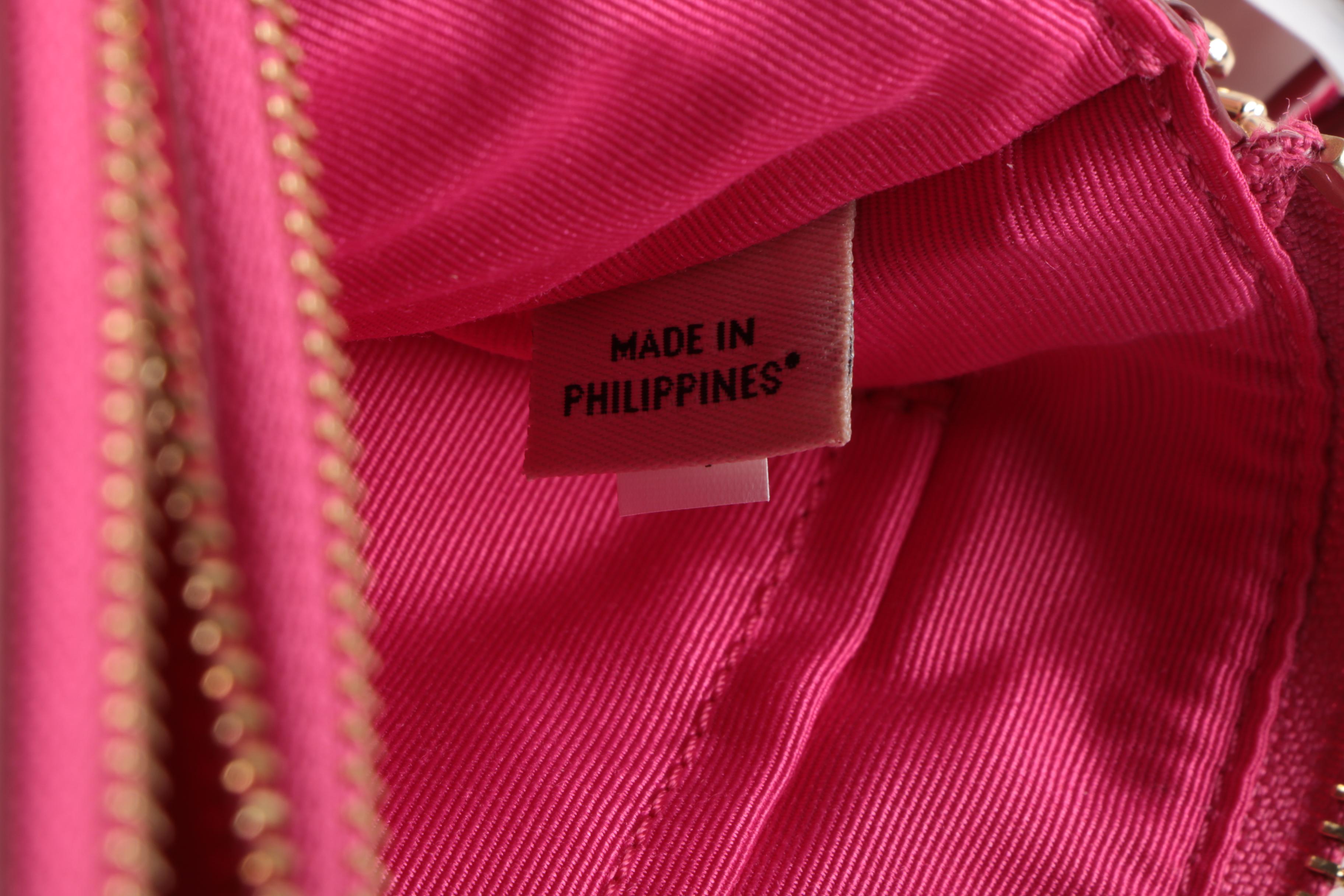 Coach Lyla Double Gusset Pink Ruby Pebbled Leather Crossbody/Wristlet