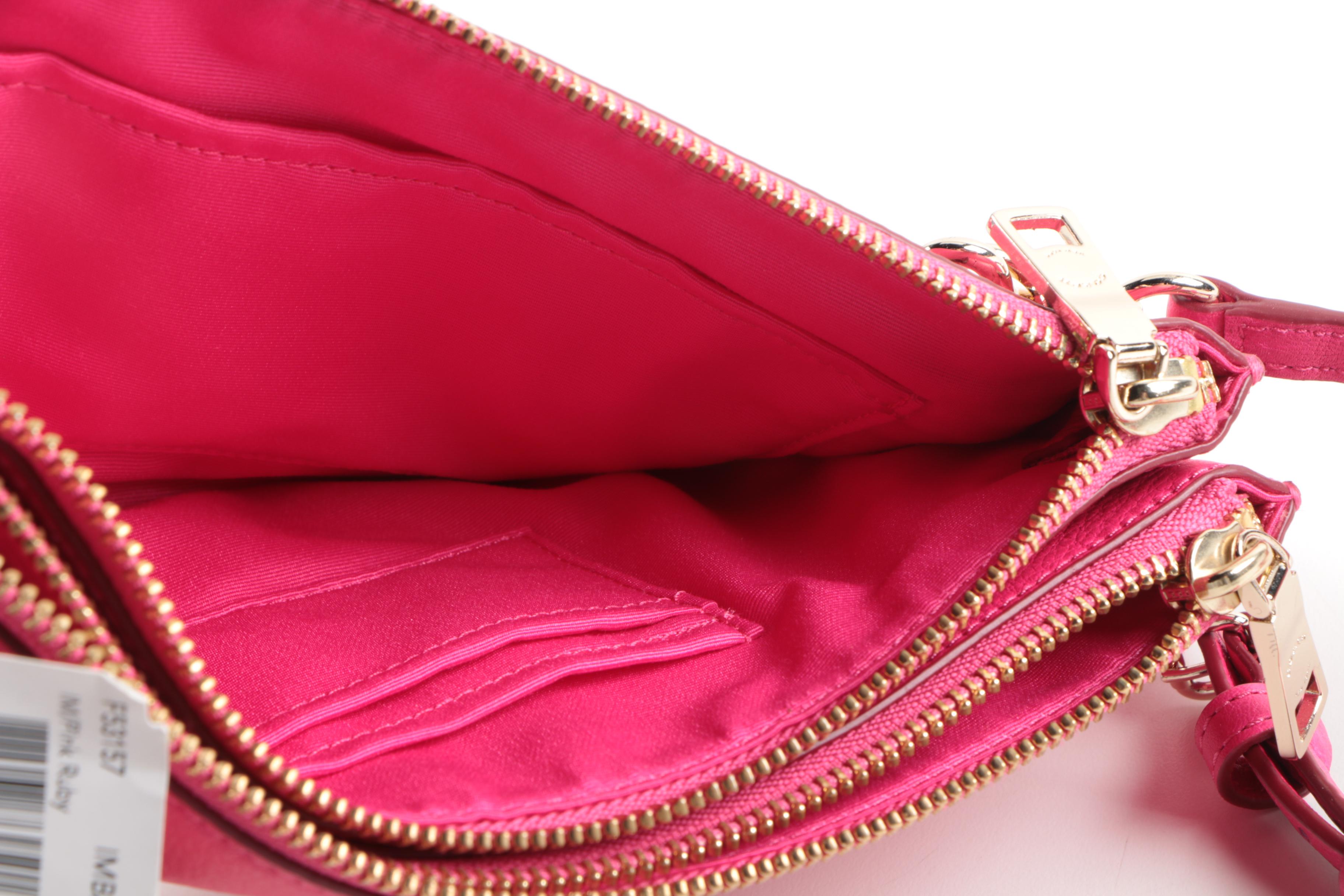 Coach Lyla Double Gusset Pink Ruby Pebbled Leather Crossbody/Wristlet