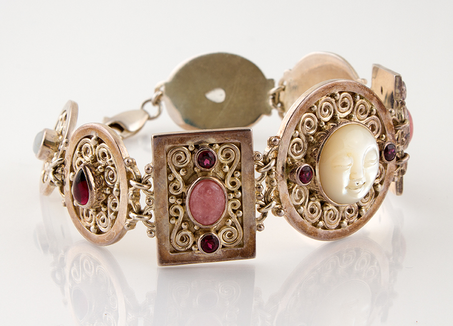 Sajen Sterling, Garnet, Moonstone and Mother of Pearl Charm Bracelet