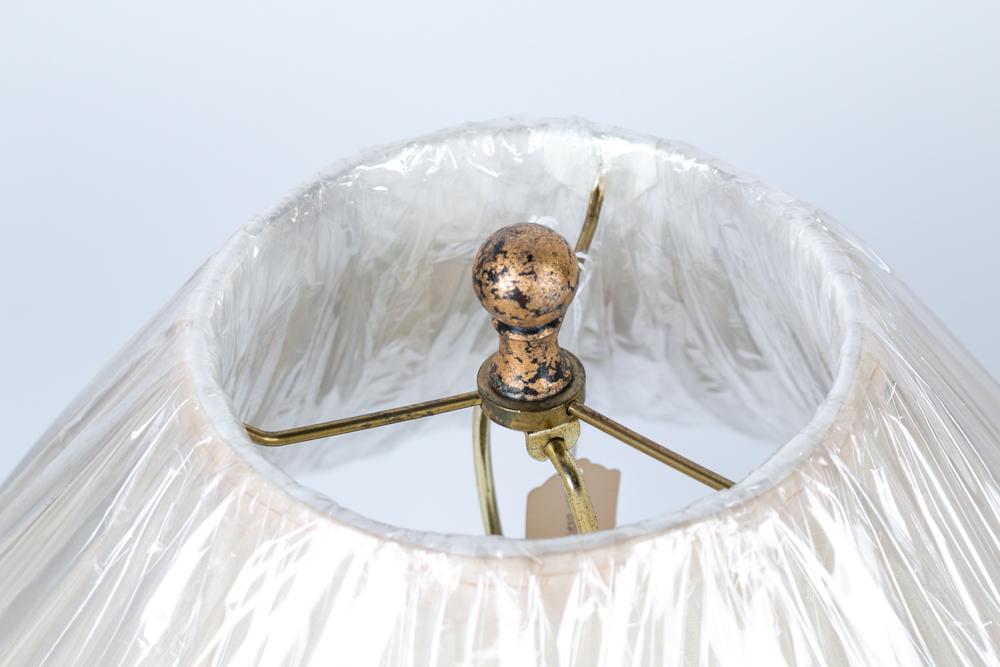 Still Life Urn Table Lamp