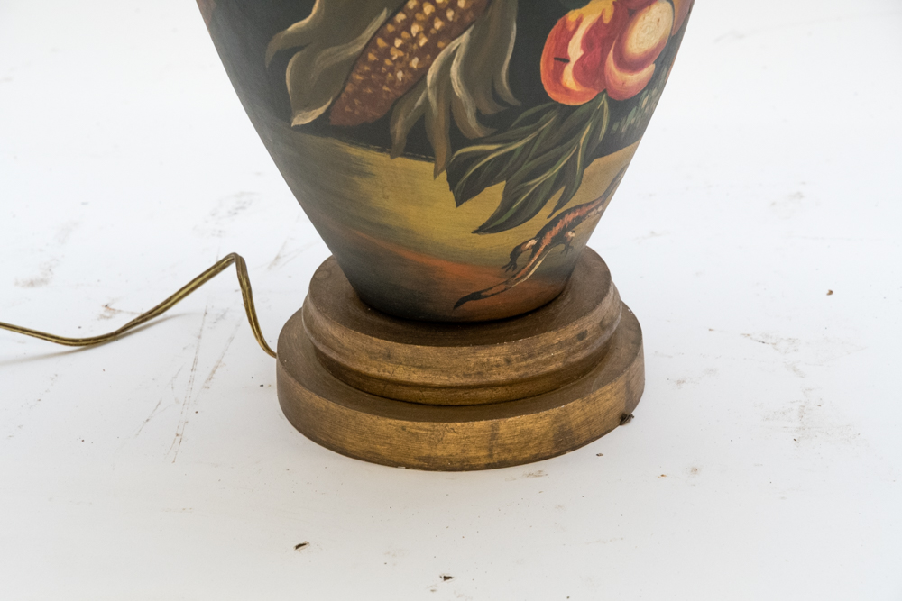 Still Life Urn Table Lamp