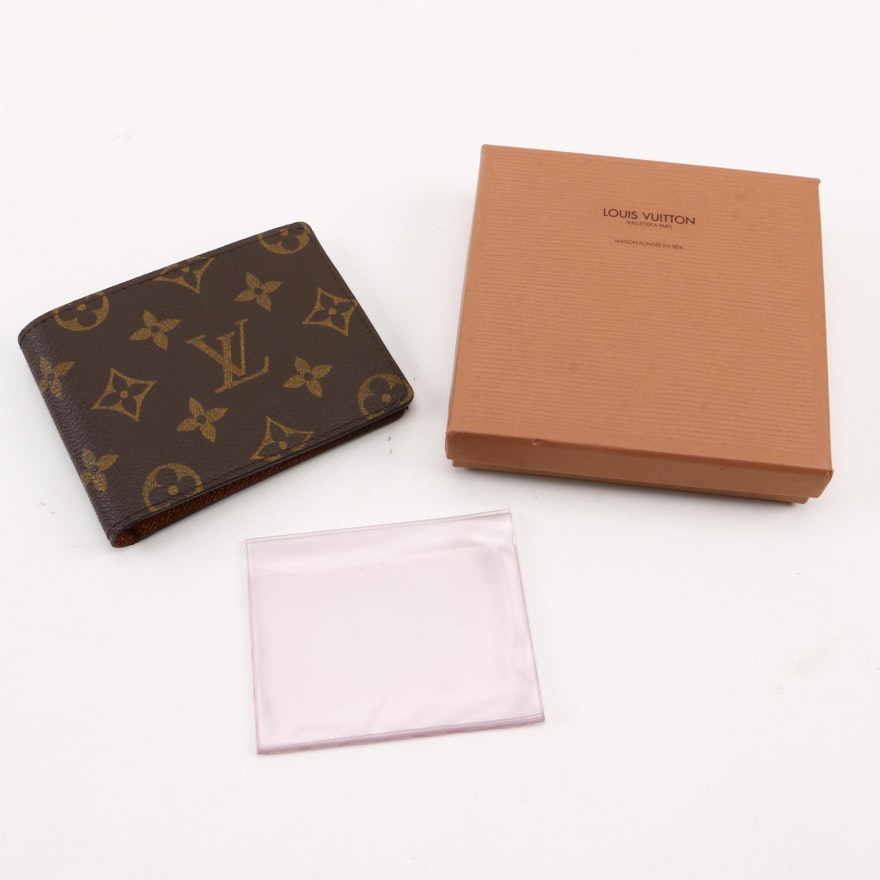 Louis Vuitton Multiple Wallet in Monogram Leather