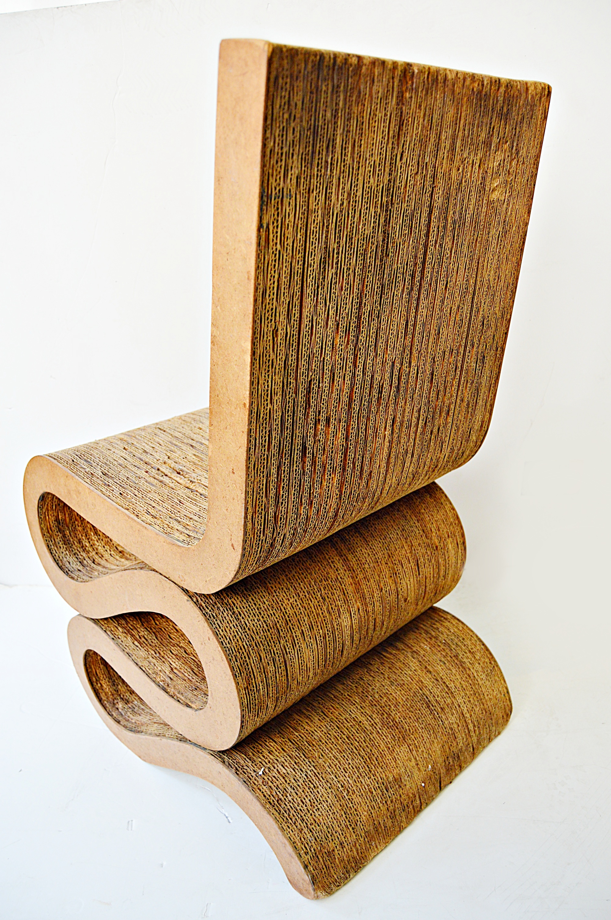 1970s Frank Gehry's "Easy Edge" Corrugated Chair