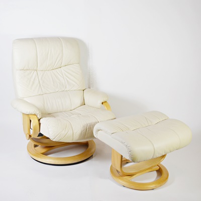 Palliser Furniture Leather Recliner Chair and Ottoman