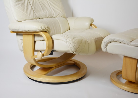 Palliser Furniture Leather Recliner Chair and Ottoman