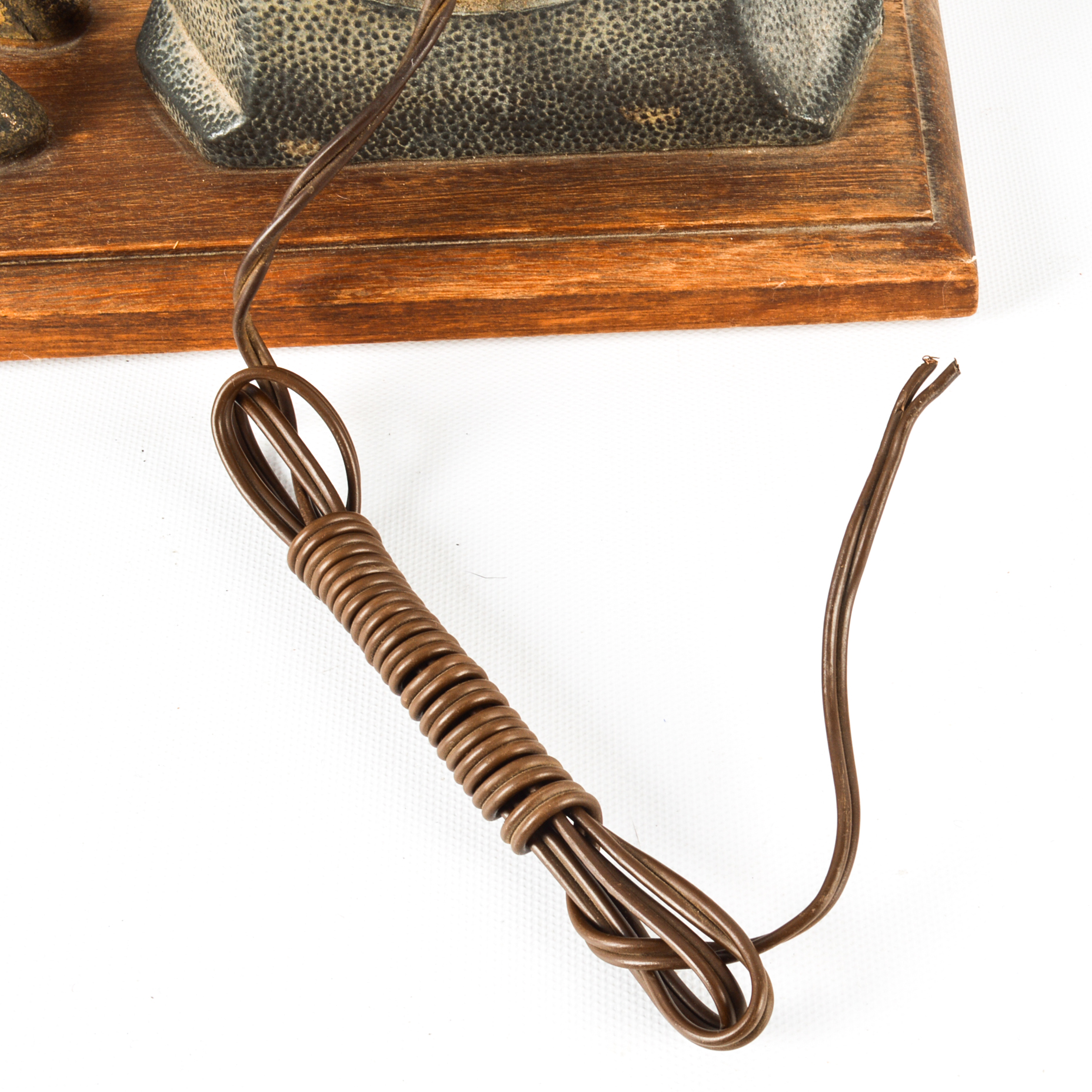 Vintage Lincoln Horse Mantel Clock by Galter Products Company