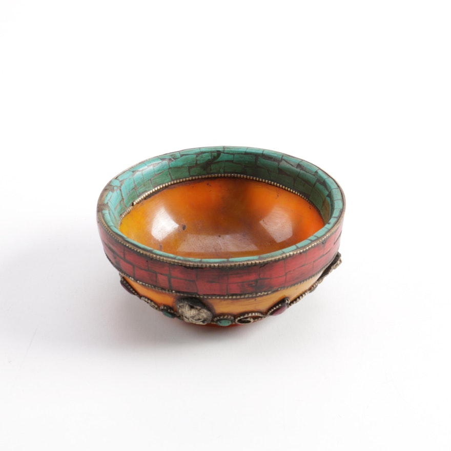 Tibetan Style Dyed Quartz, Howlite and Resin Mosaic Bowl