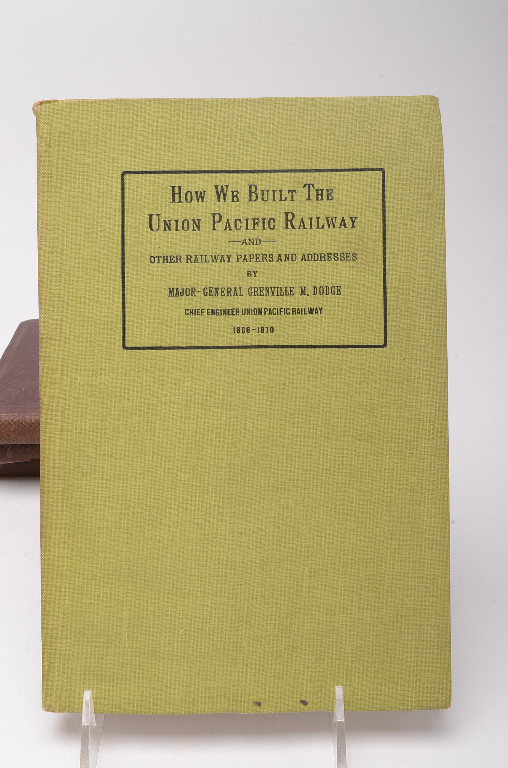 Group of Antique to Vintage Railroad Books