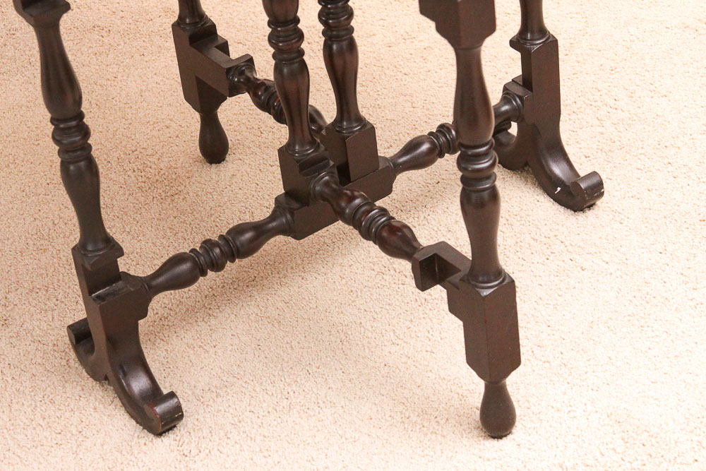 Vintage Mahogany Gate-Leg Table