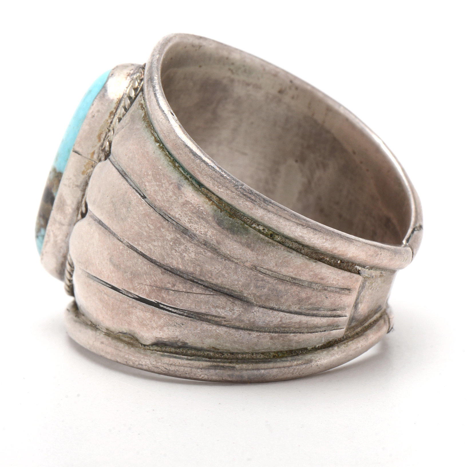 Southwestern Style Sterling Silver Turquoise Ring