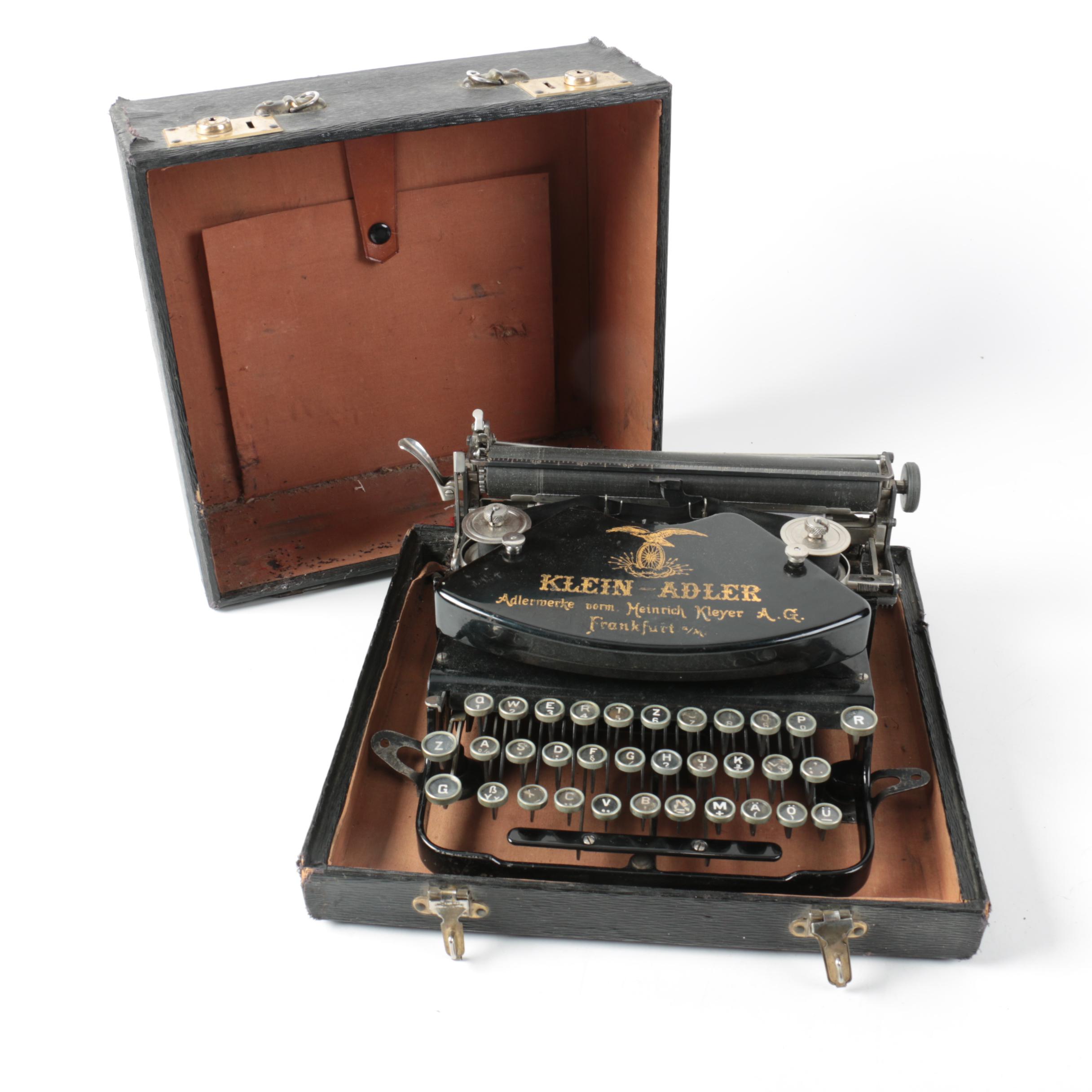 1910s-Era German Klein-Adler Portable Typewriter