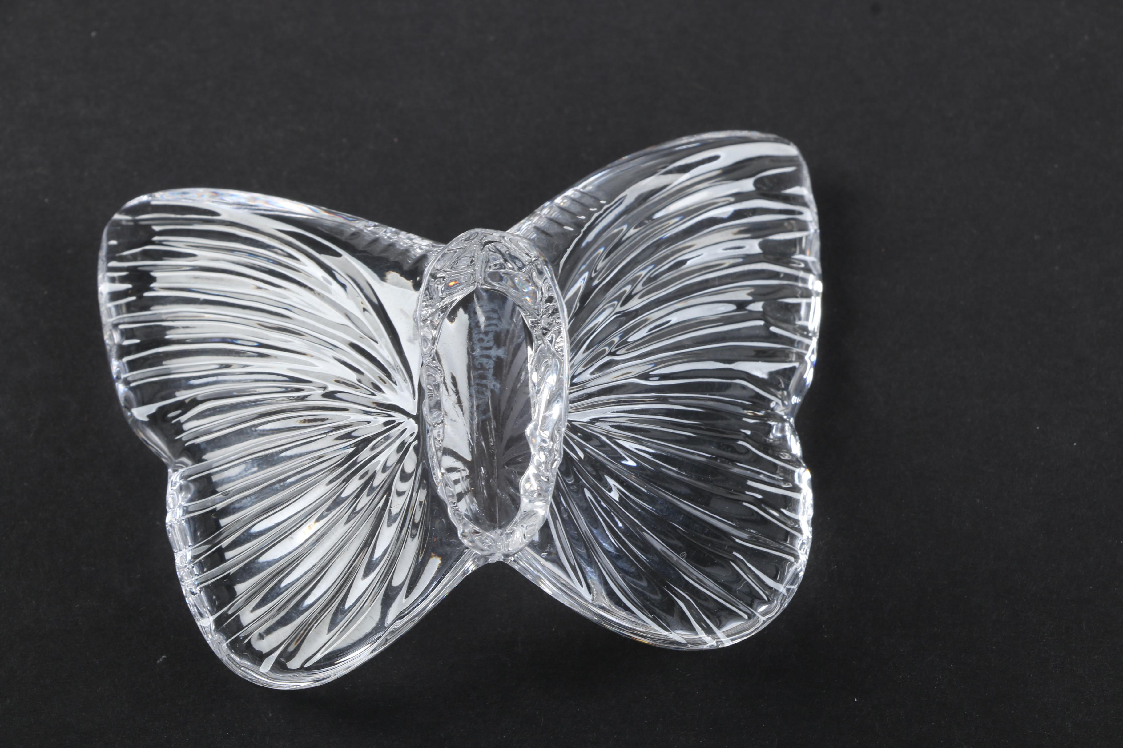 Crystal Decor Featuring Shannon Clock