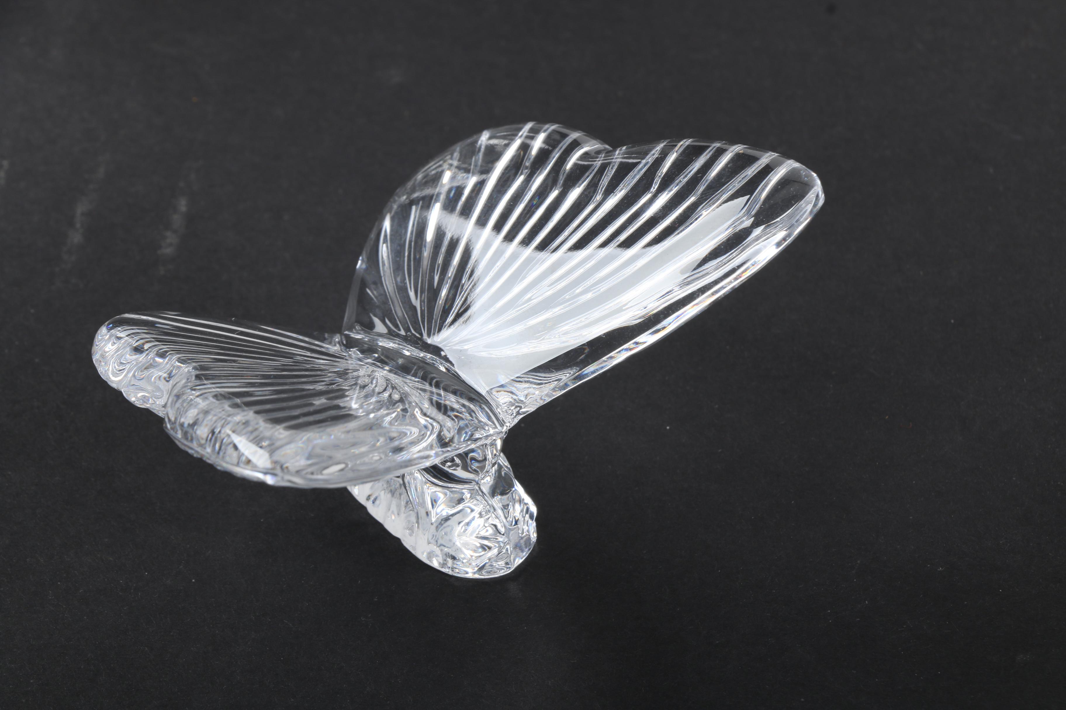 Crystal Decor Featuring Shannon Clock