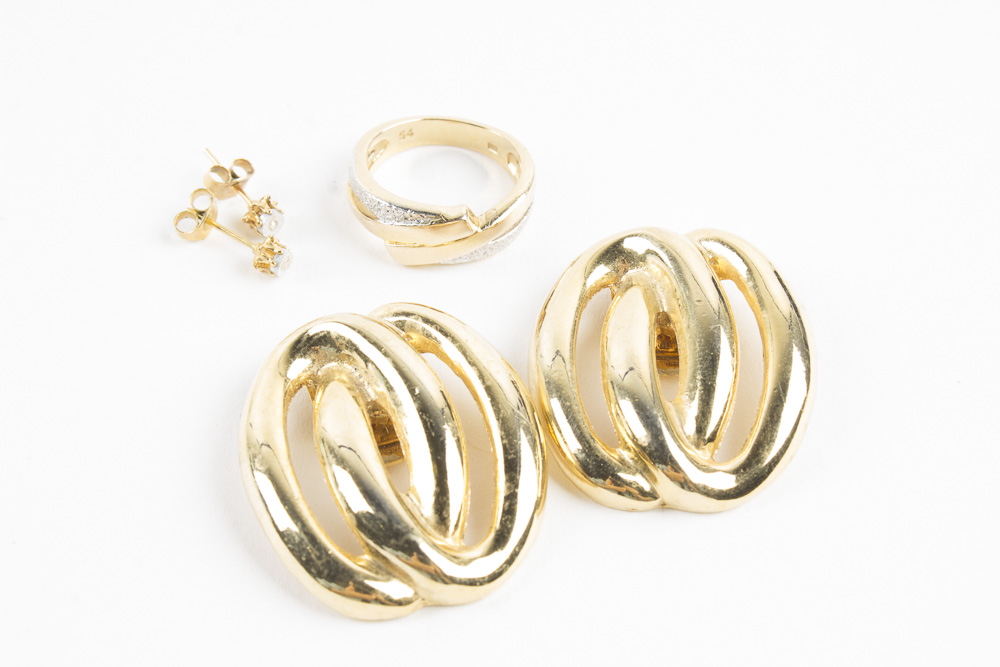 Costume Jewelry with Enamel Silver and Gold Tone Finish