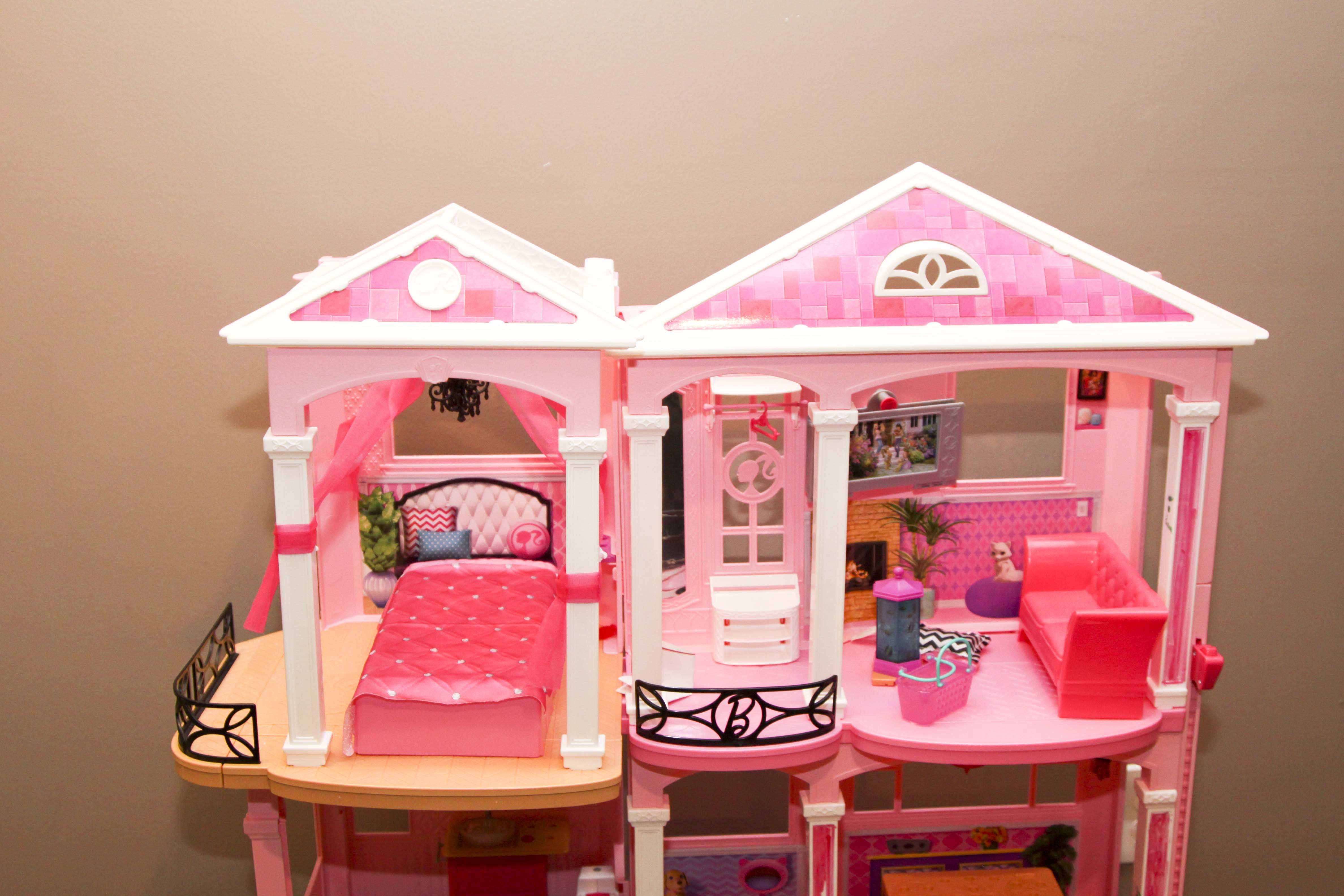 Barbie Townhouse with Furniture and Car