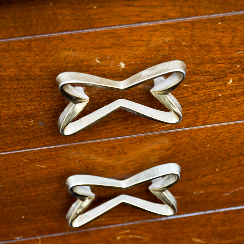 Vintage White Sewing Machine with Cabinet