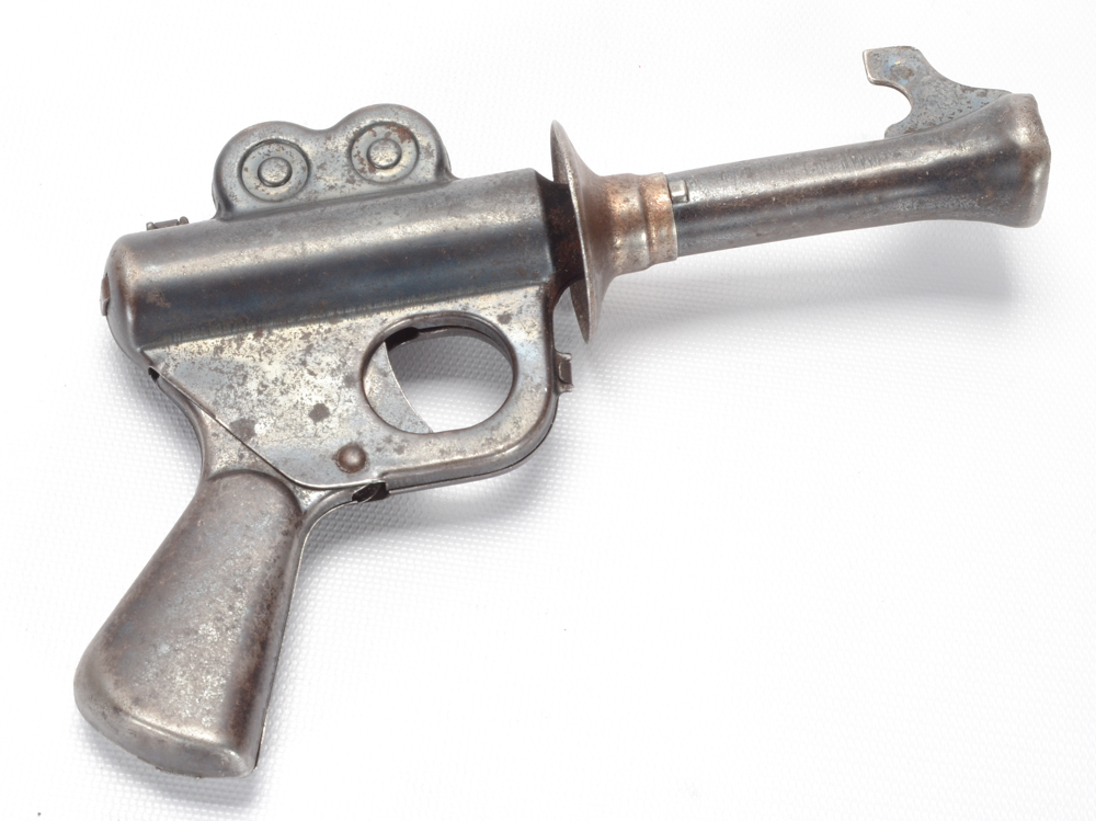 Buck Rogers Daisy XZ-31 Steel Rocket Pistol Toy