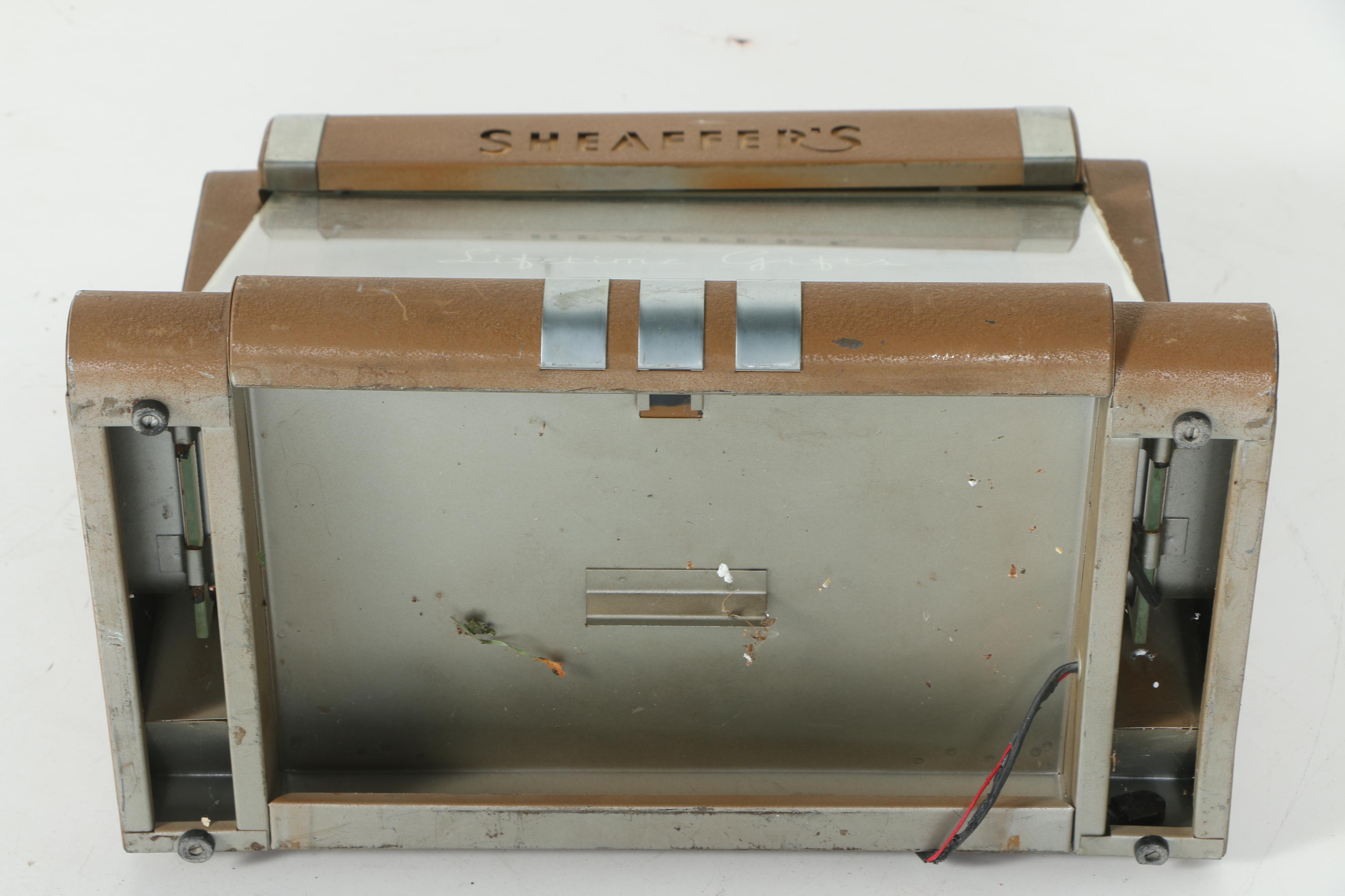 Vintage Sheaffer's Metal Display Case With Light