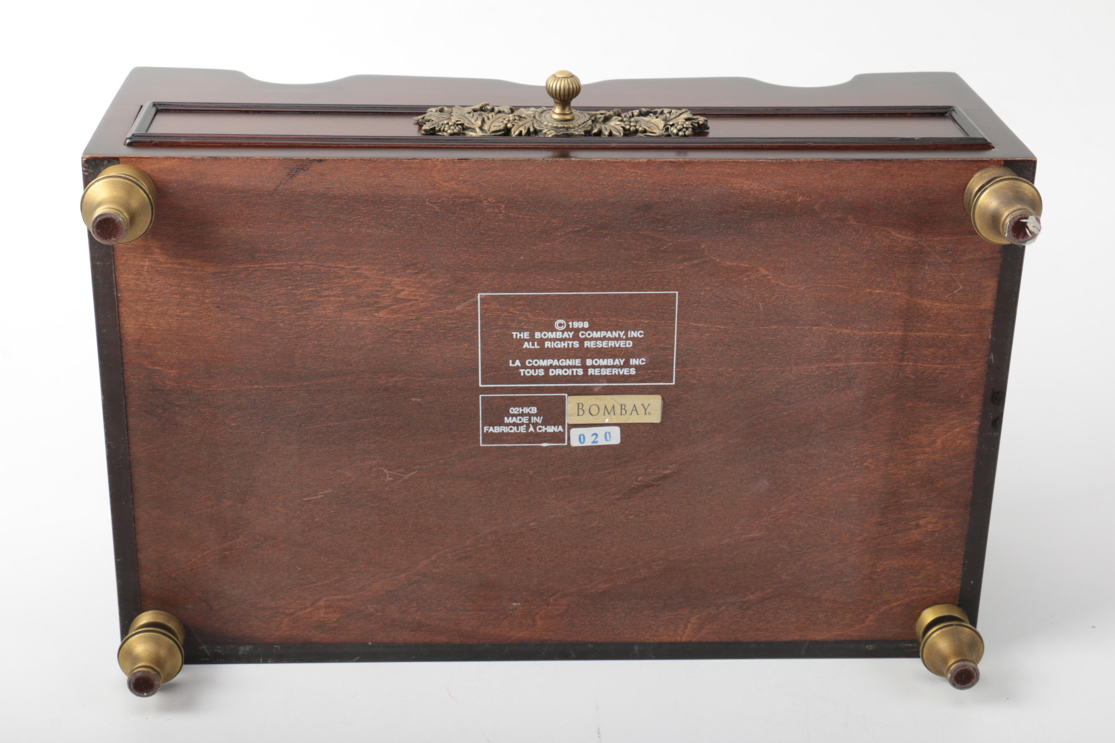 The Bombay Company Wine Bottle Holder and Stoppers