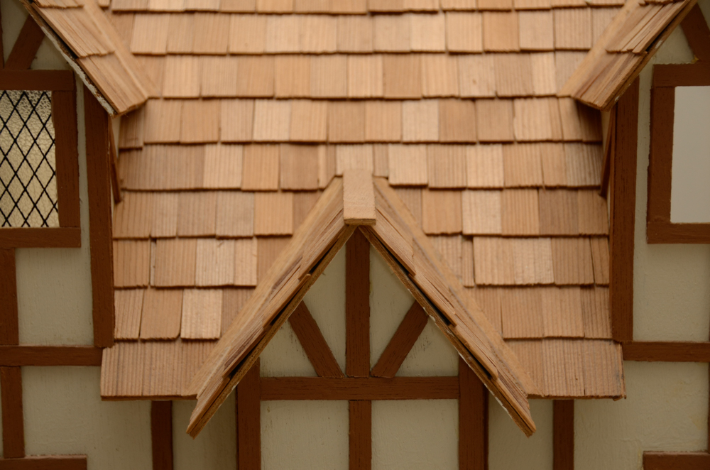 Vintage Craftsman Style Furnished Dollhouse