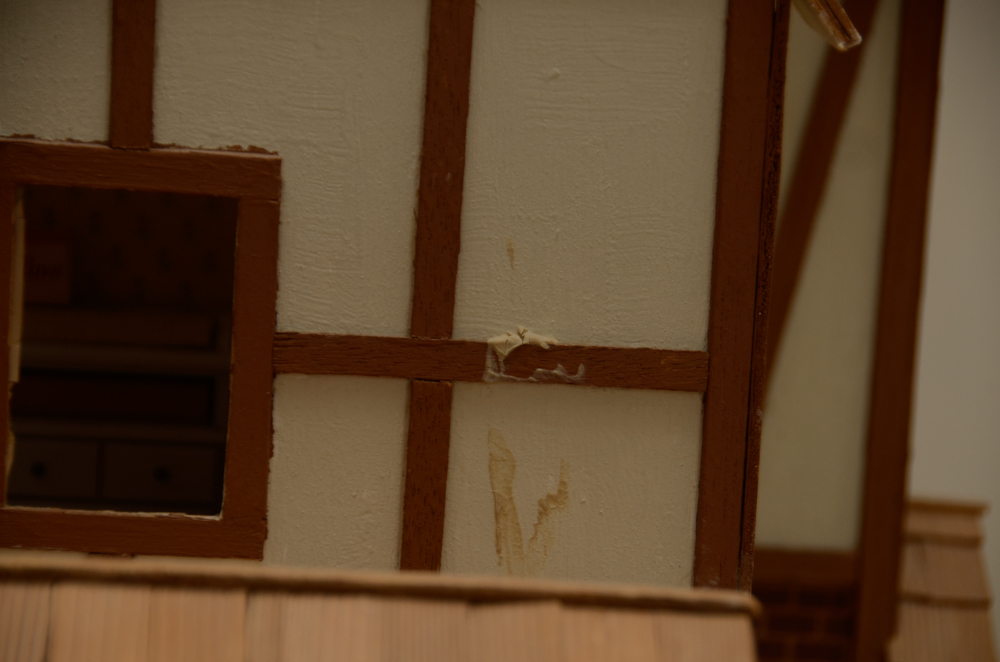 Vintage Craftsman Style Furnished Dollhouse