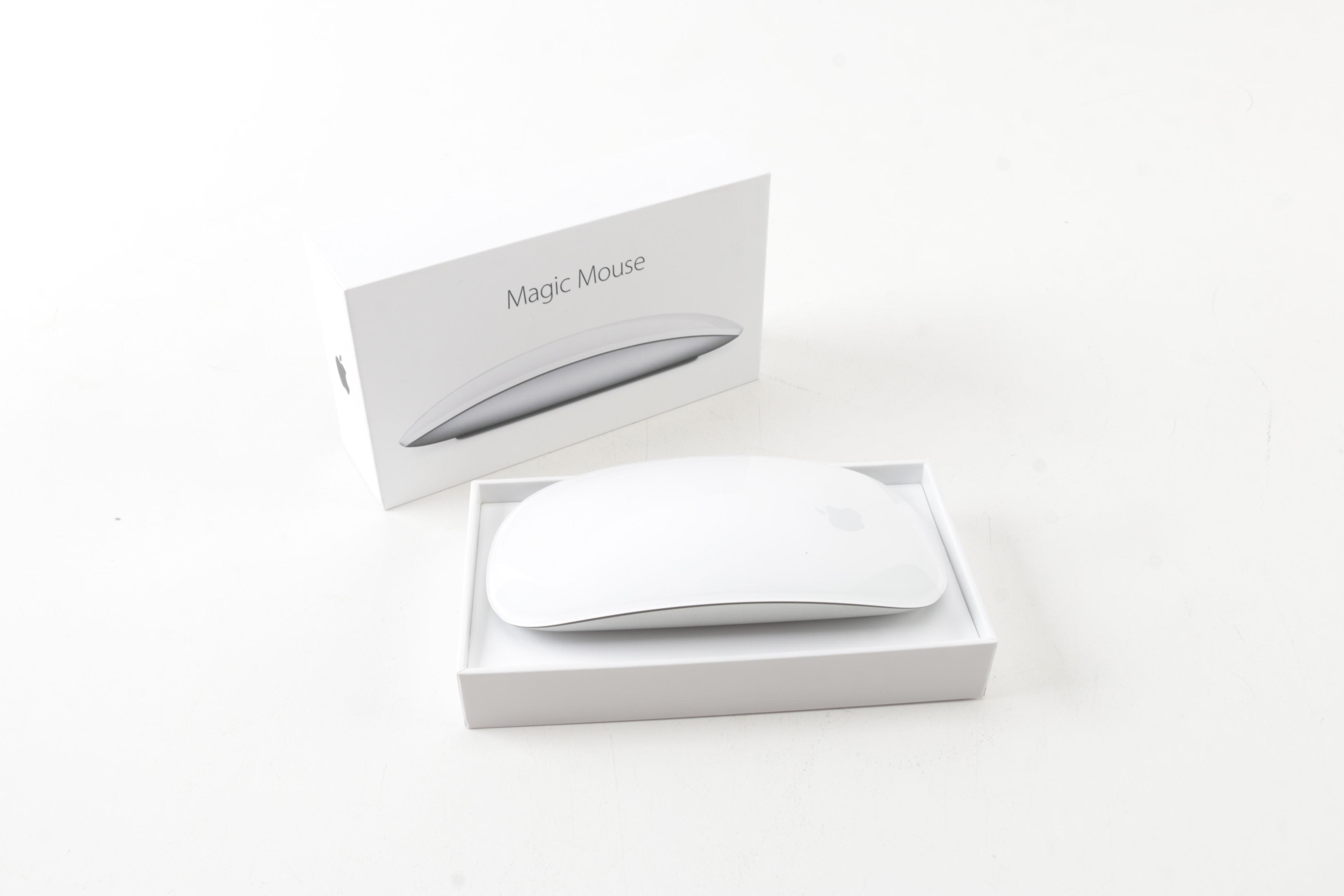 Apple "Mac Mini" Computer with Apple Wireless Keyboard and Mouse