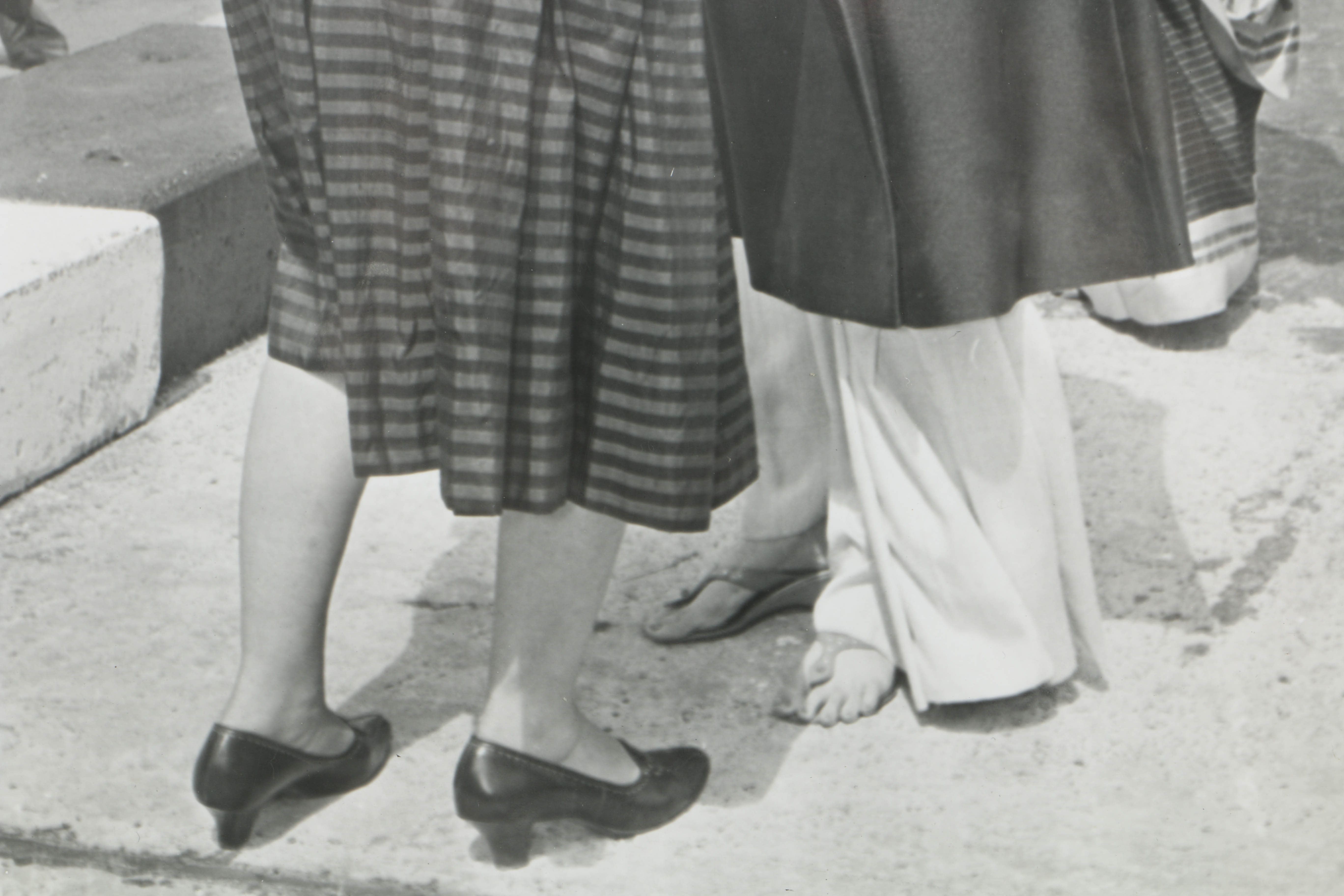 1957 Letter and Photo of Indira Gandhi and Fredda Brilliant
