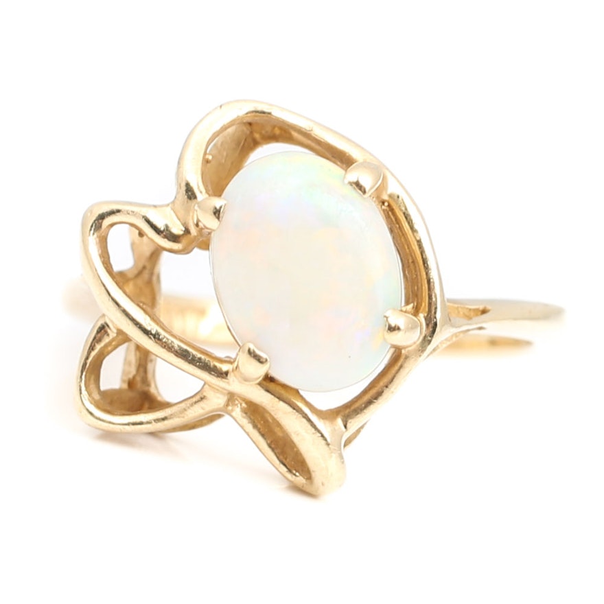 10K Yellow Gold 1.45 CT Opal Ring