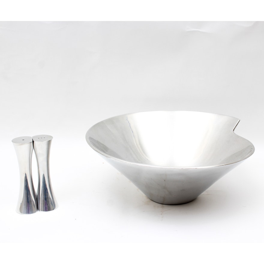 Nambe Aluminum Alloy Bowl with Salt and Pepper