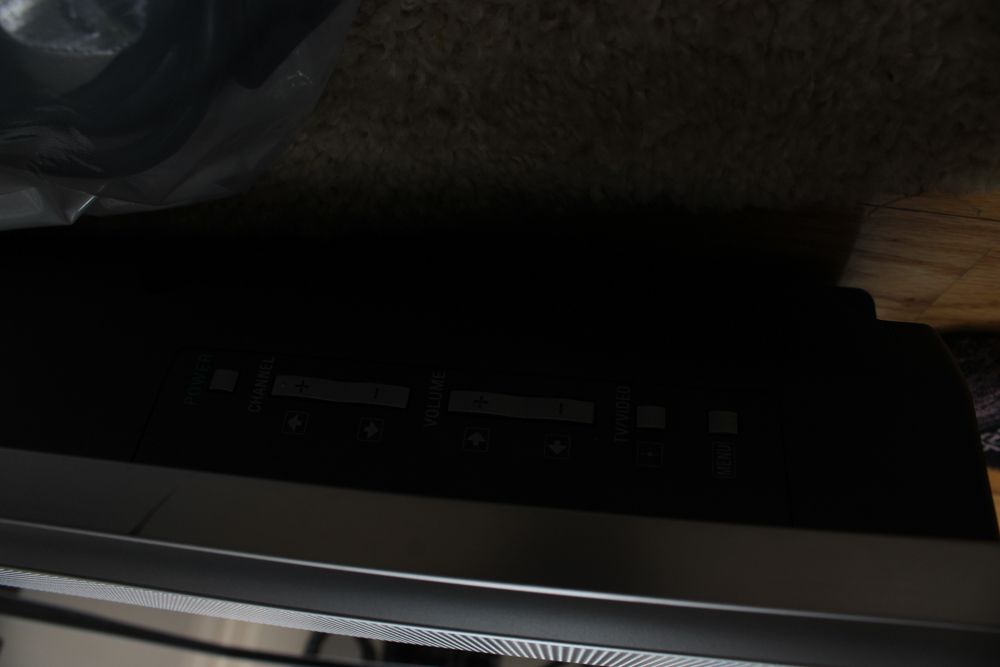 Sony Bravia XBR  KDL-40XBR2 Television