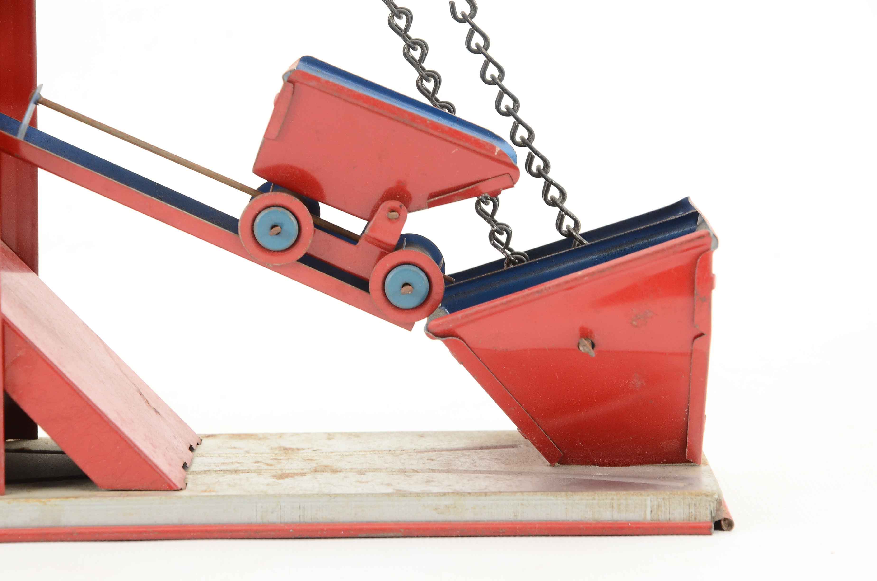 Wolverine Tin Ton Sand and Gravel Conveyor Toy