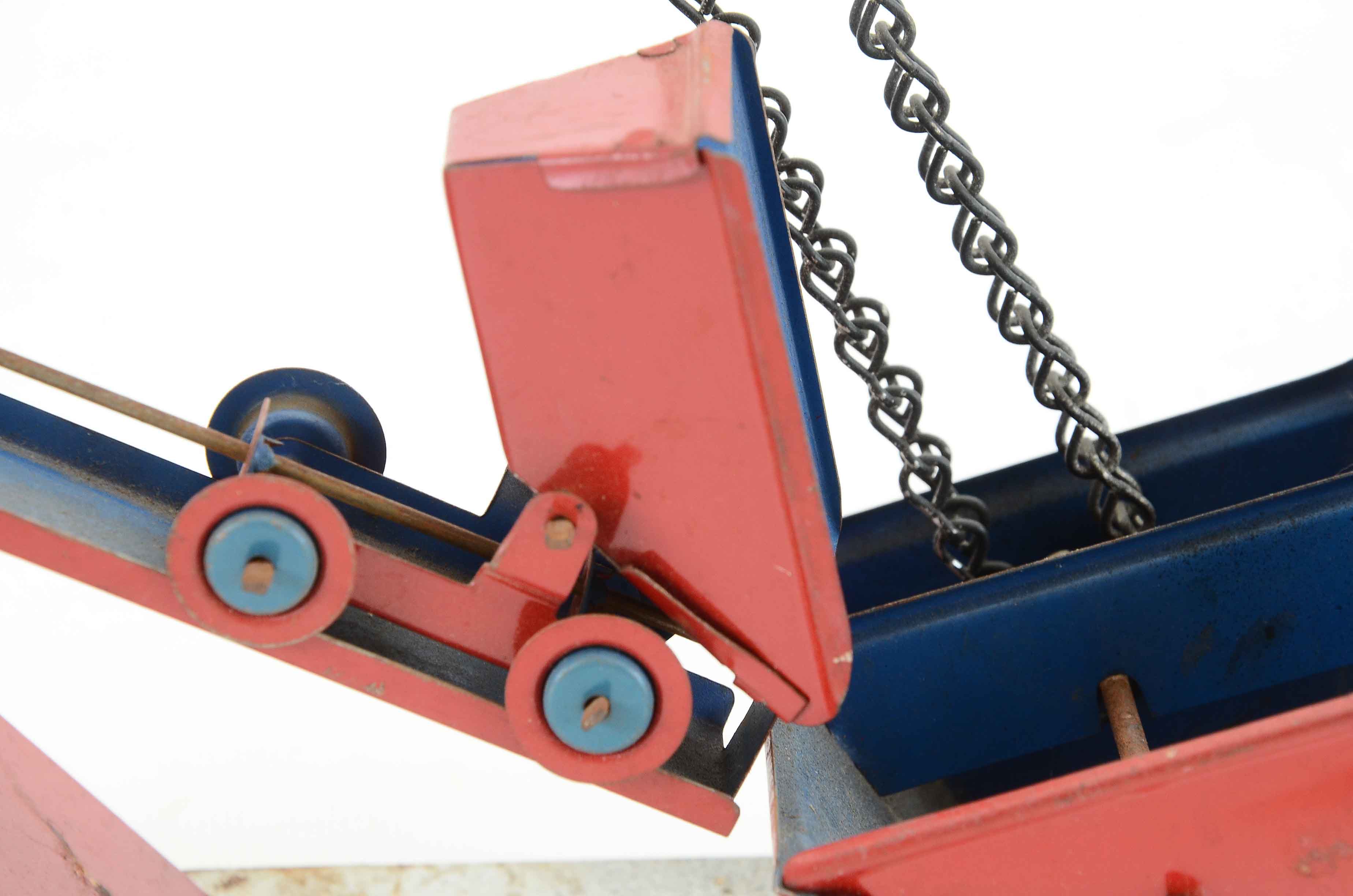Wolverine Tin Ton Sand and Gravel Conveyor Toy