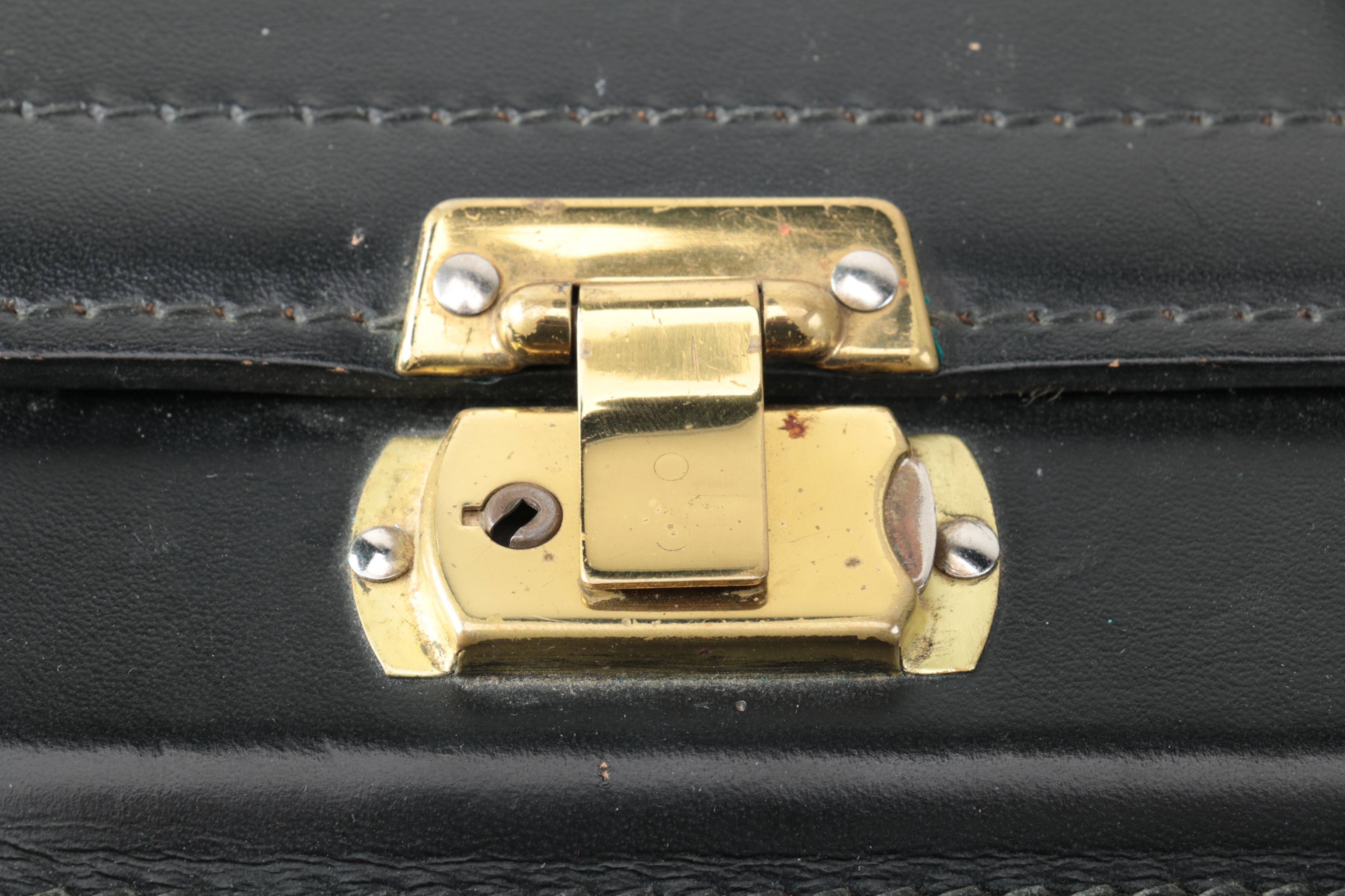 WearBest Leather Briefcase