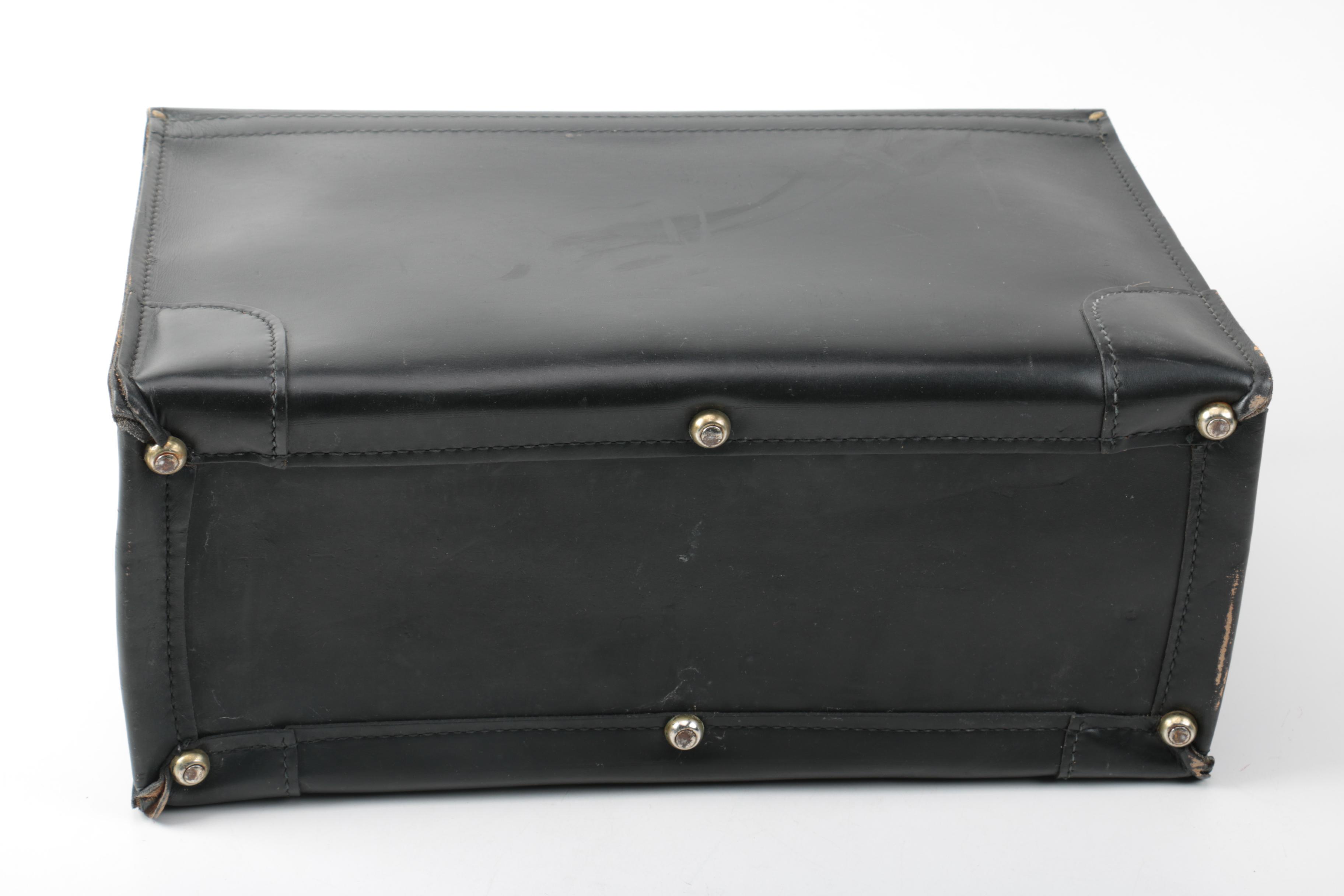 WearBest Leather Briefcase