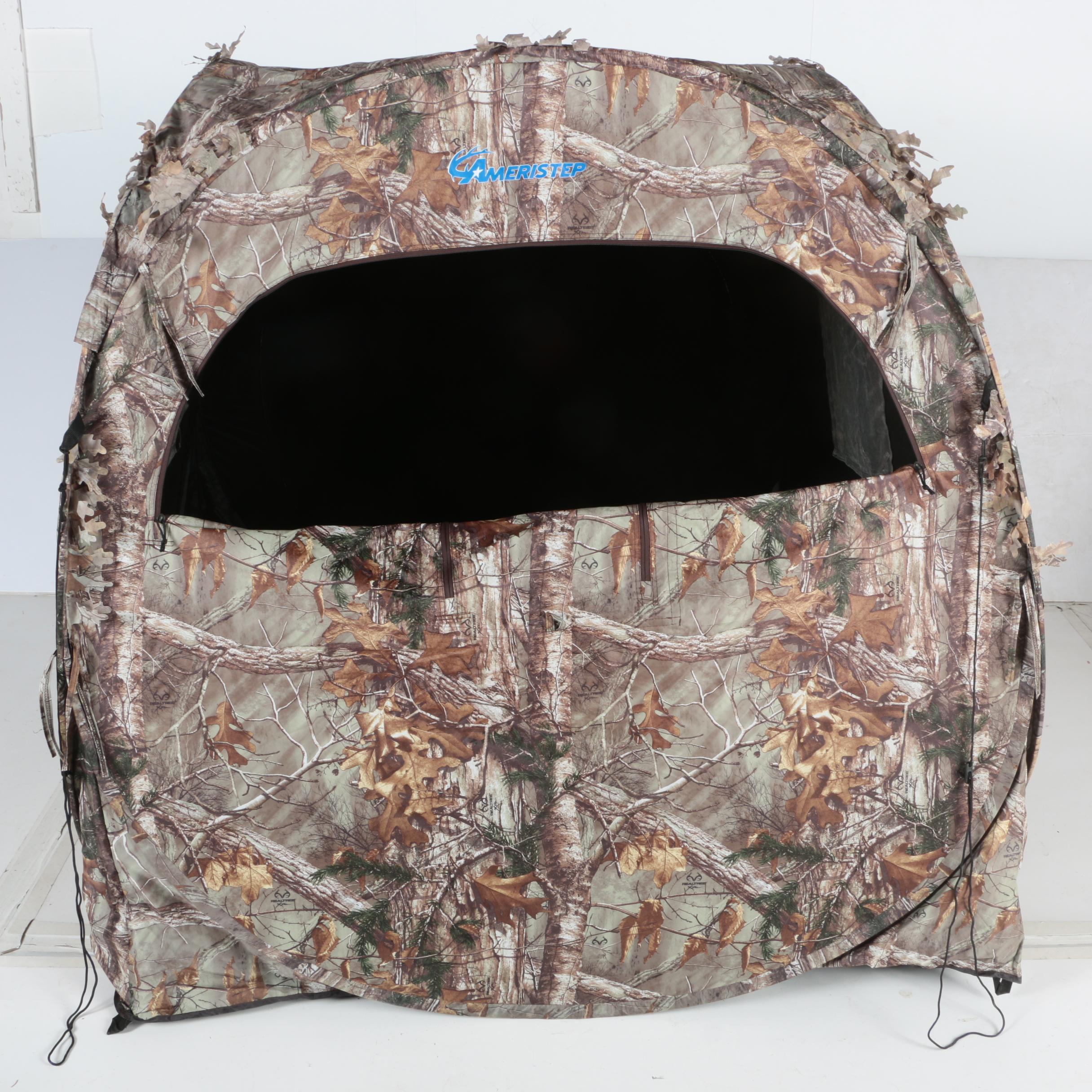 Ameristep "Realtree Xtra" Ground Blind with Lanterns and Camping Gear
