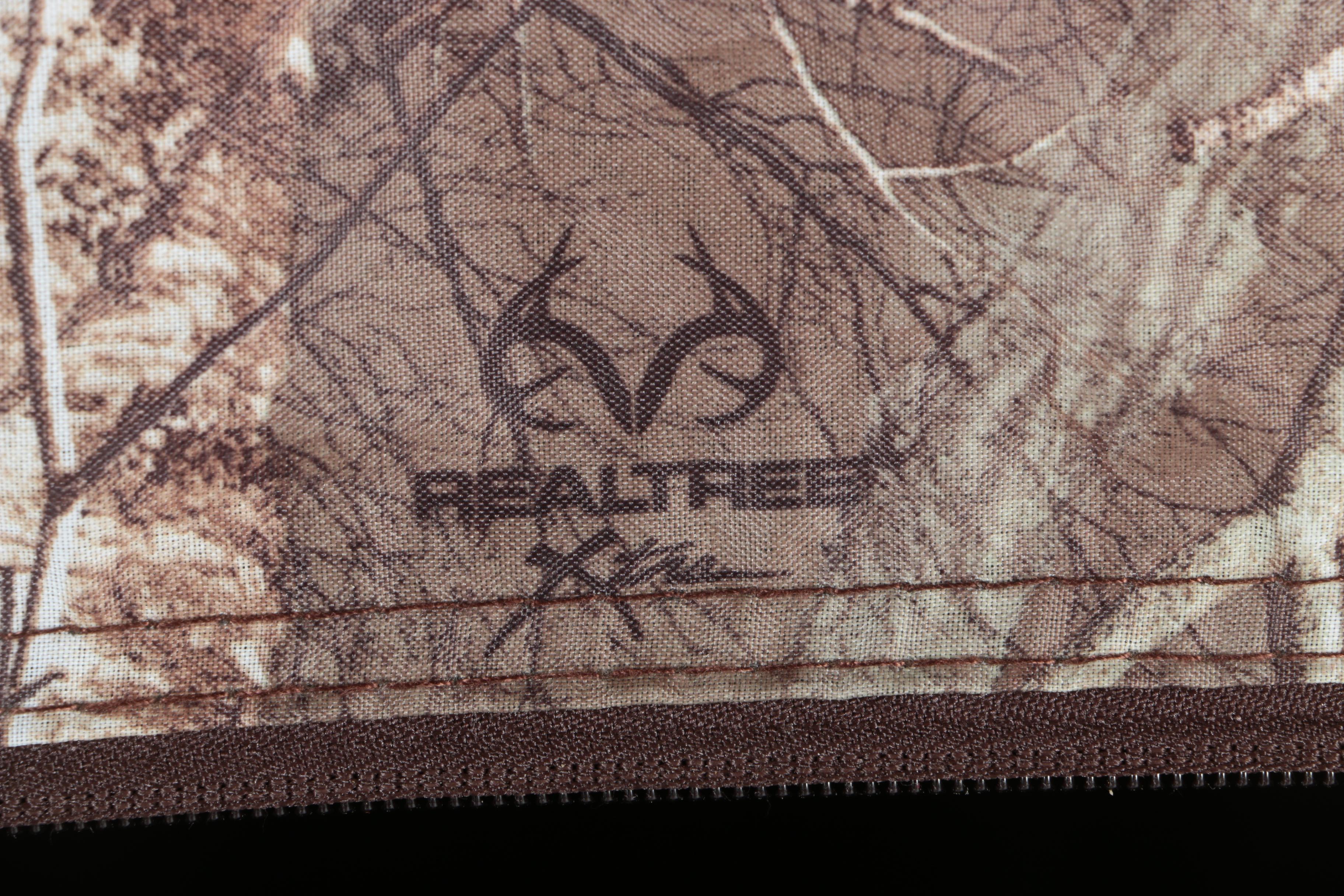 Ameristep "Realtree Xtra" Ground Blind with Lanterns and Camping Gear