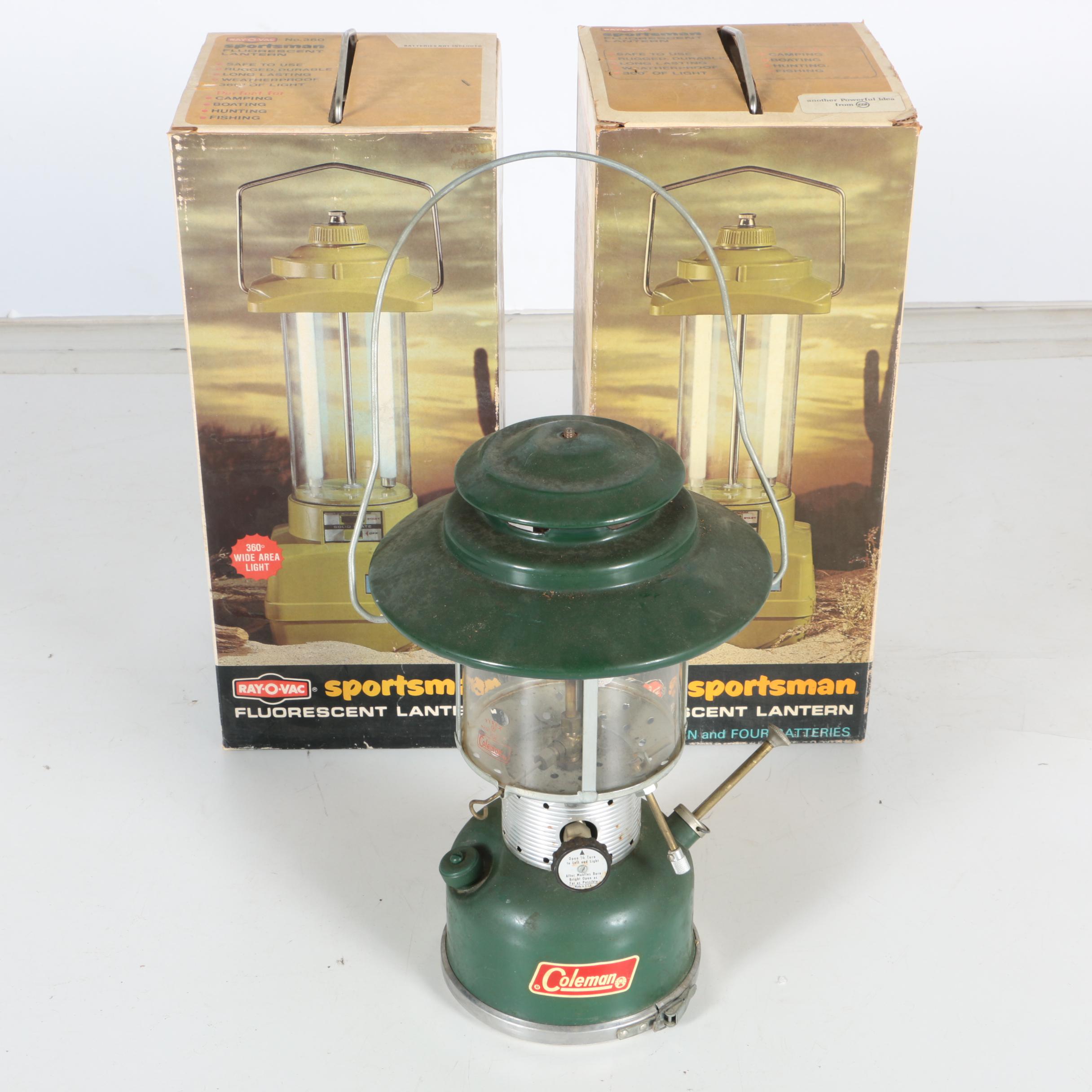 Ameristep "Realtree Xtra" Ground Blind with Lanterns and Camping Gear