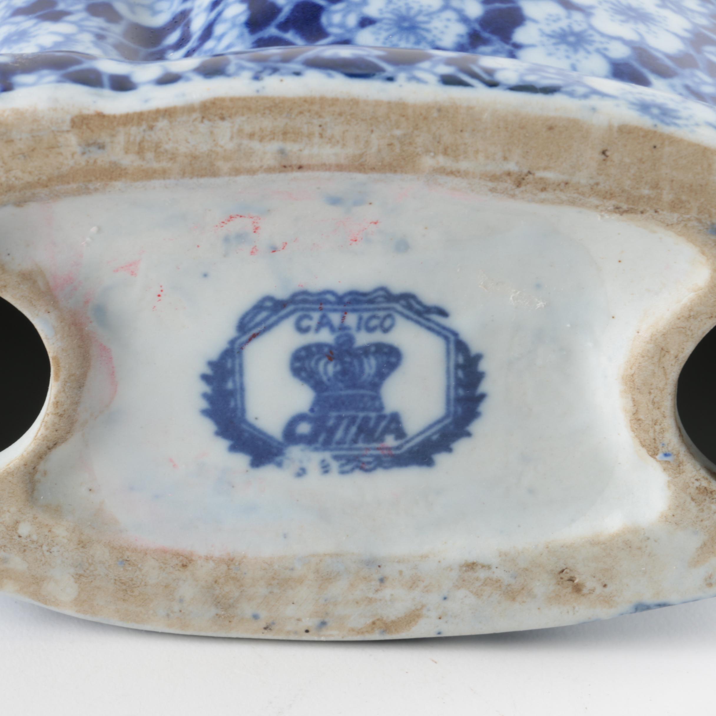 Blue and White Calico Cat Figurines