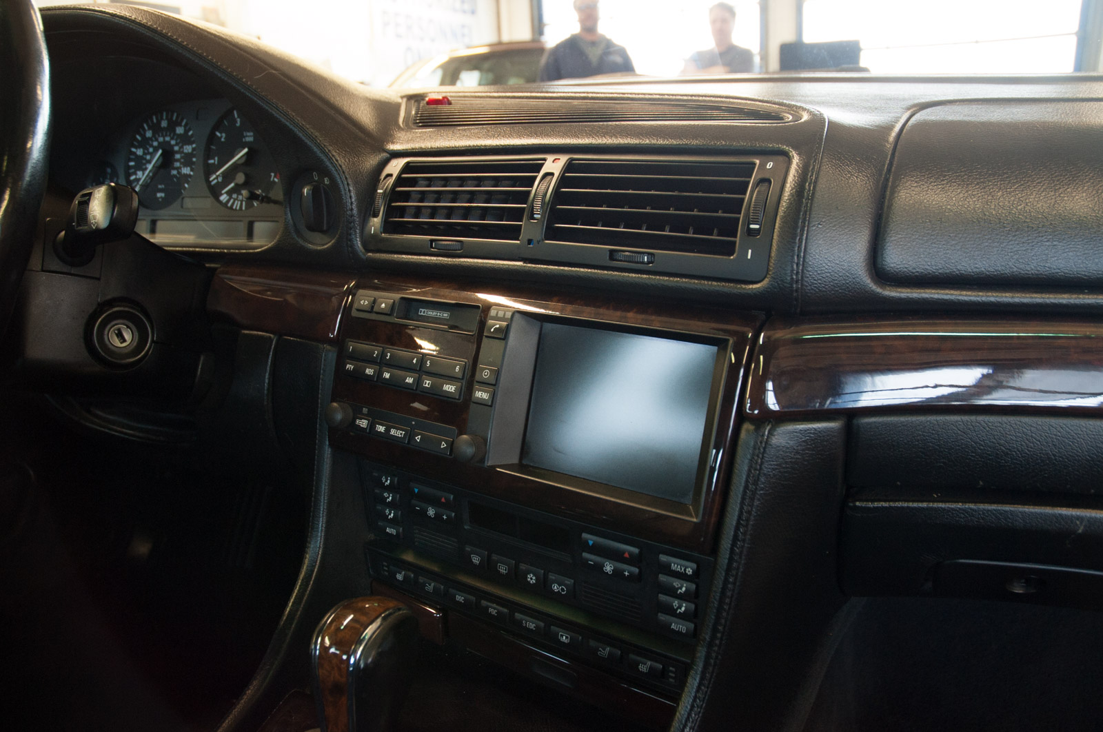 2000 BMW 750IL V12 Sedan