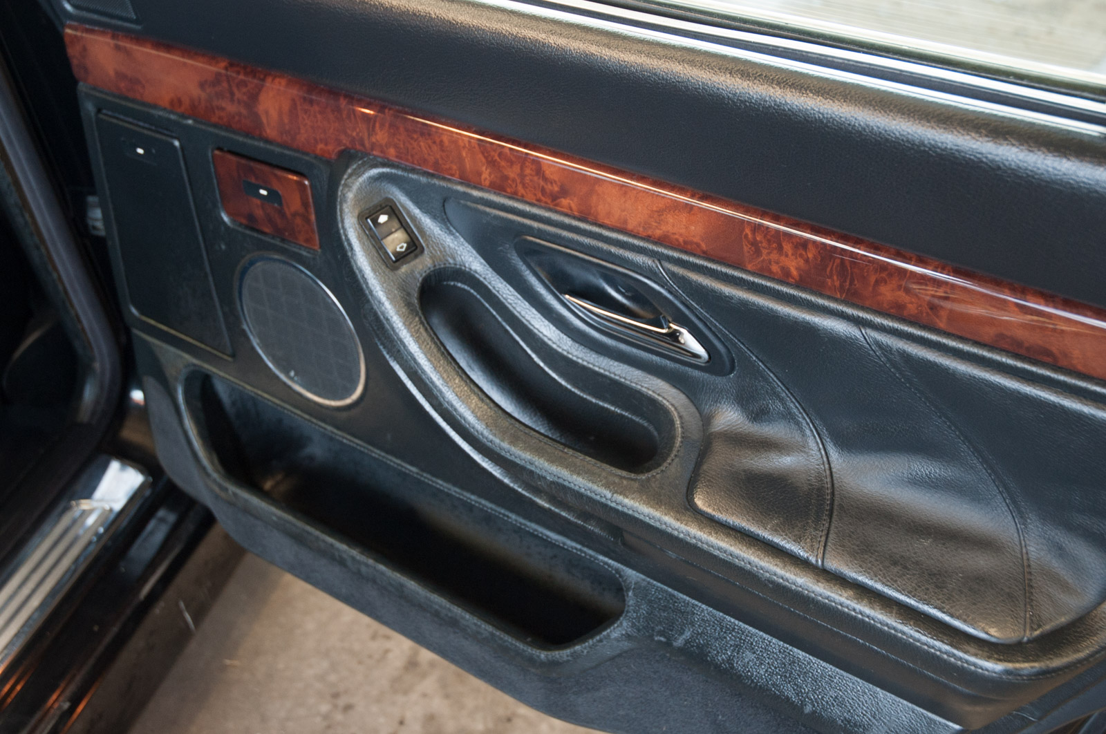 2000 BMW 750IL V12 Sedan