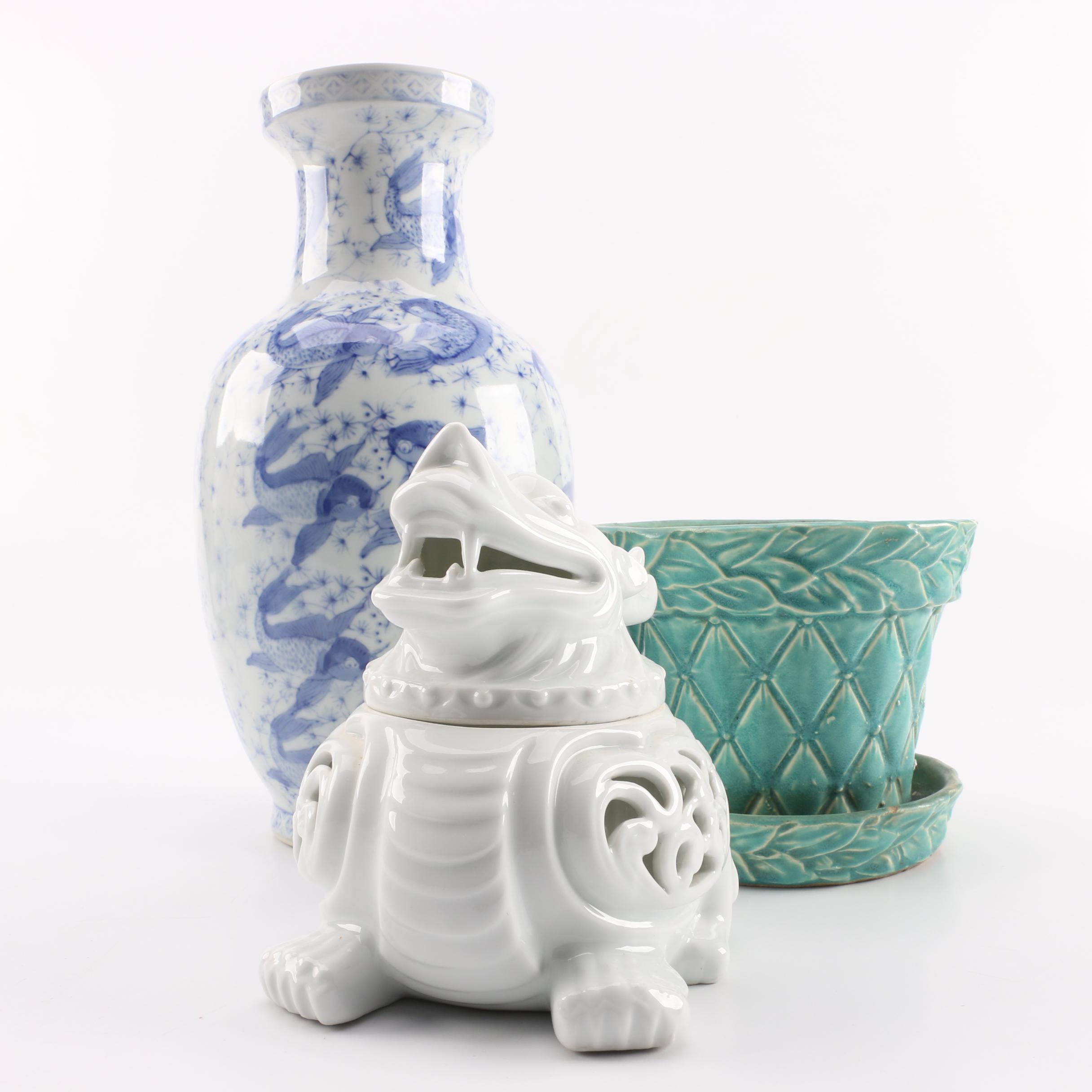 Vintage McCoy USA Pottery Planter