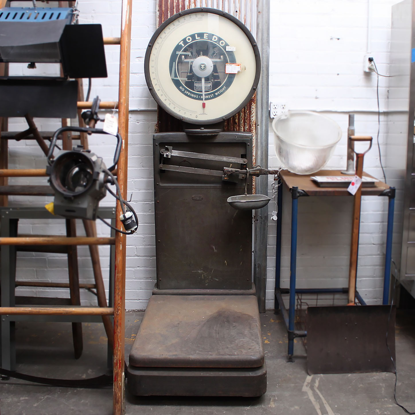 Vintage Toledo Scale Company "Honest Weight" Industrial Scale